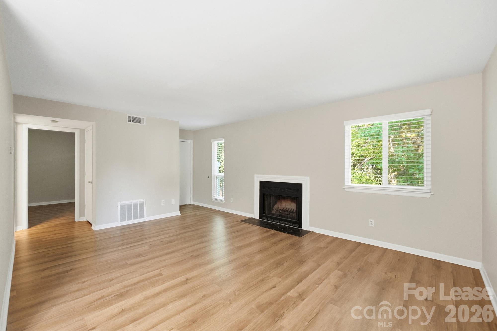 6132 Heath Ridge Court Property Photo 5