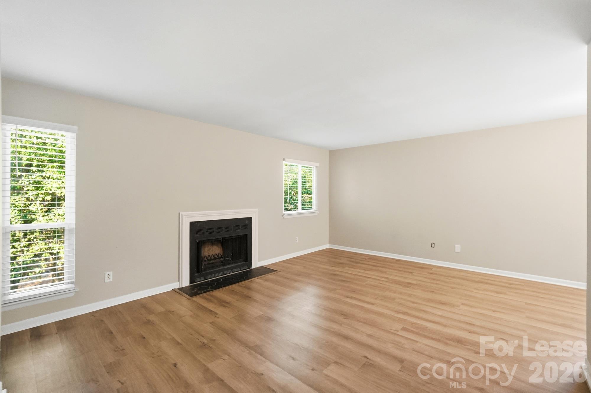 6132 Heath Ridge Court Property Photo 6