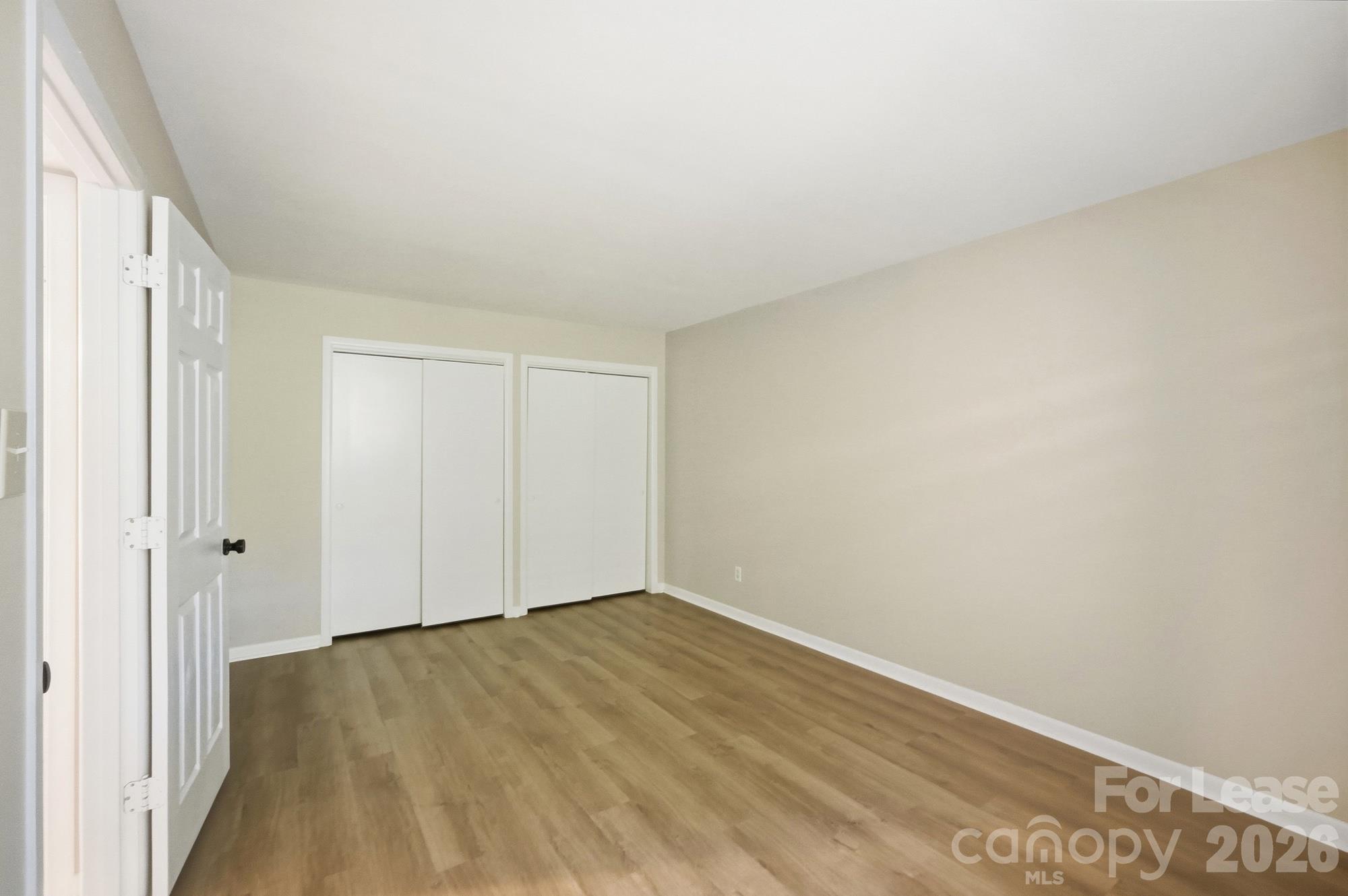 6132 Heath Ridge Court Property Photo 13