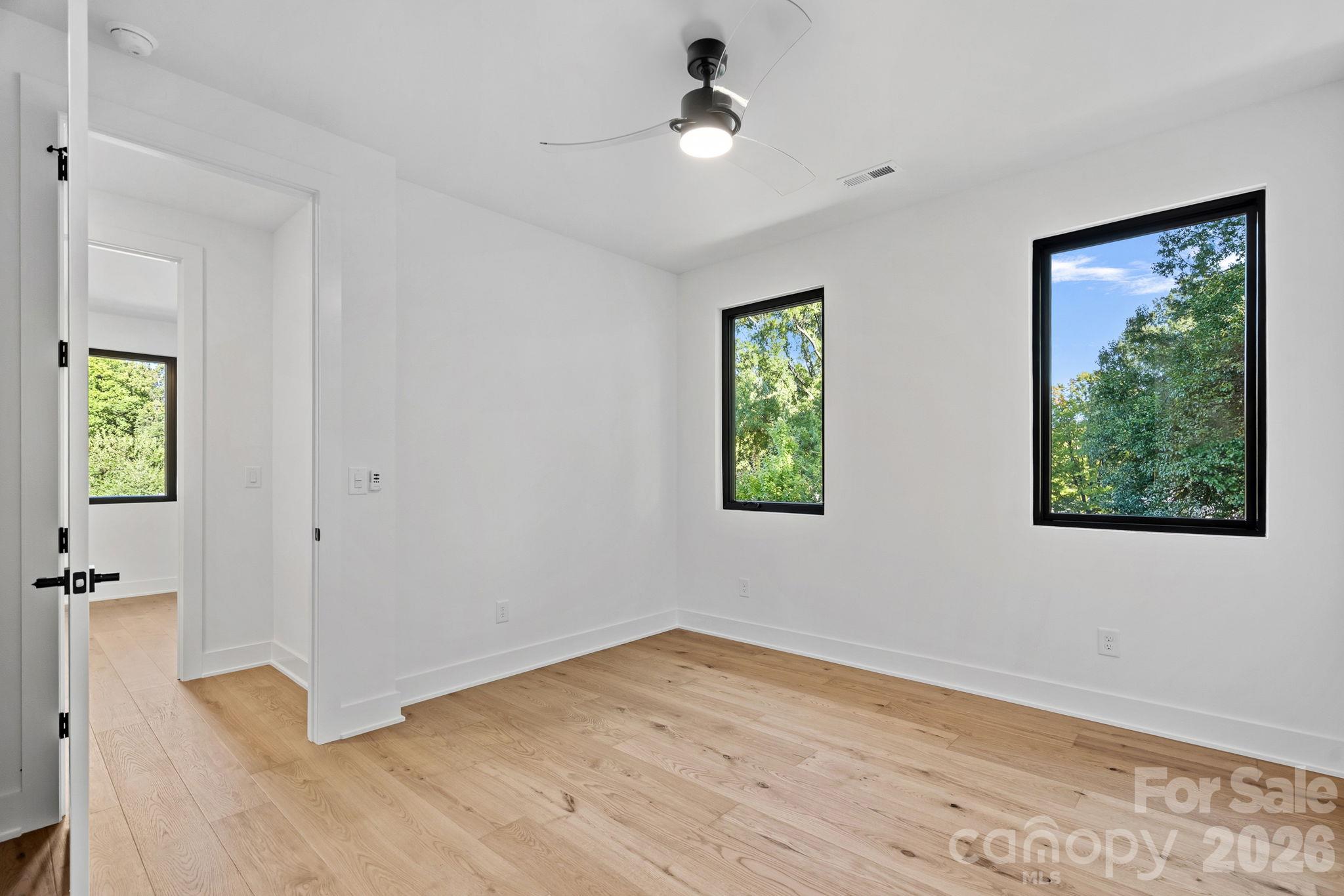 413 Plymouth Avenue Property Photo 34