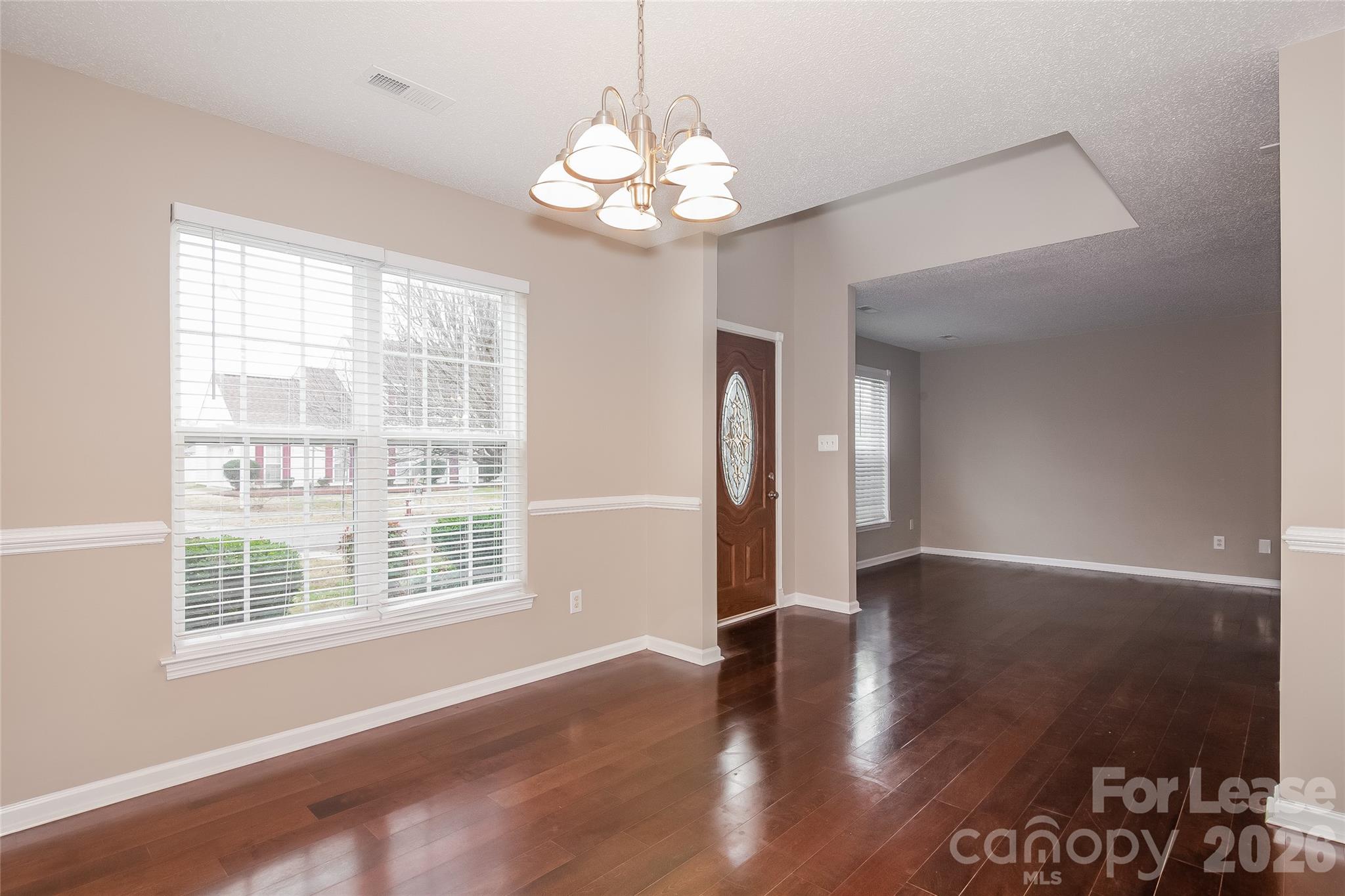 4019 Balsam Street Property Photo 8
