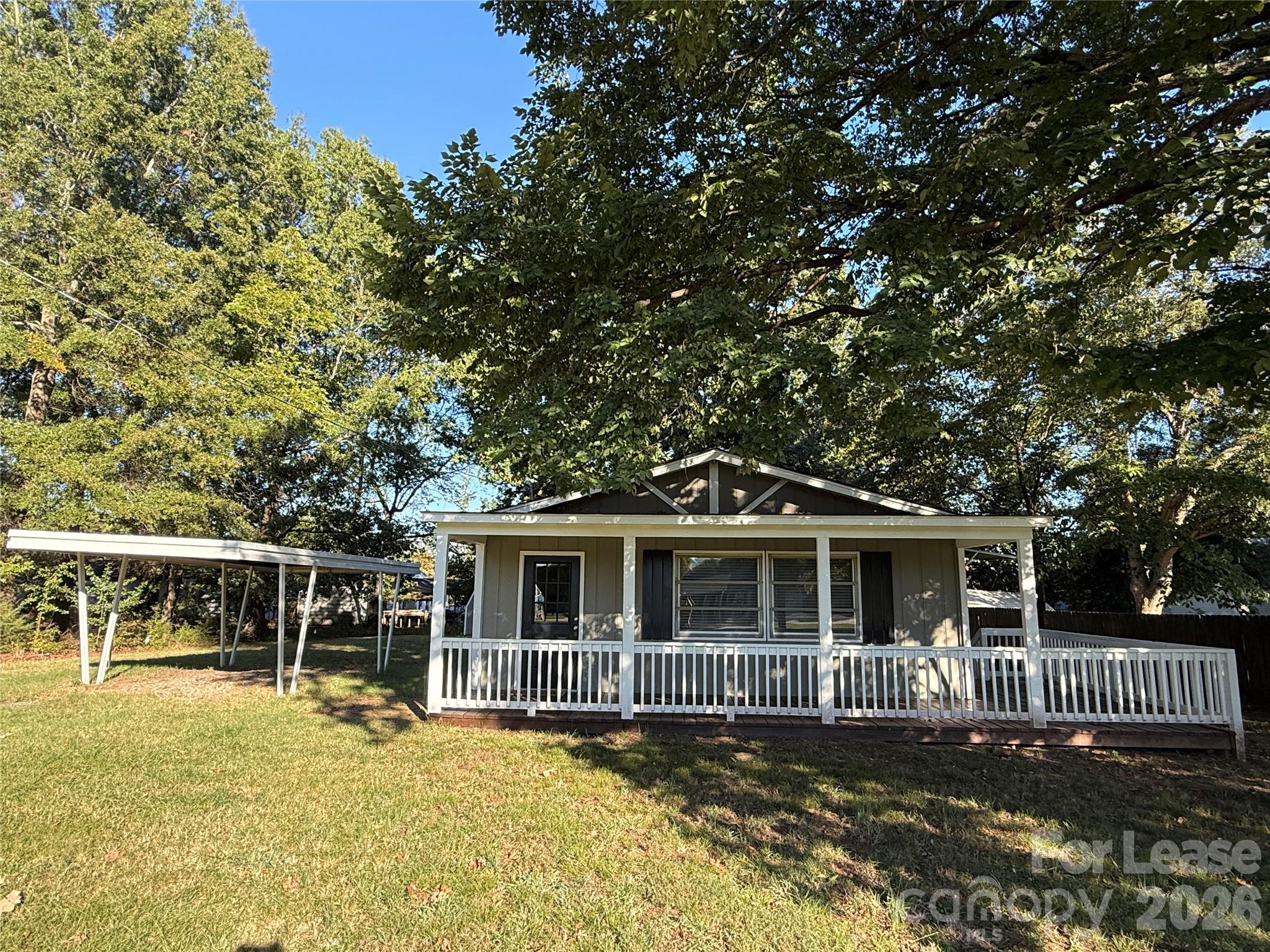 467 Stutts Road Property Photo 1