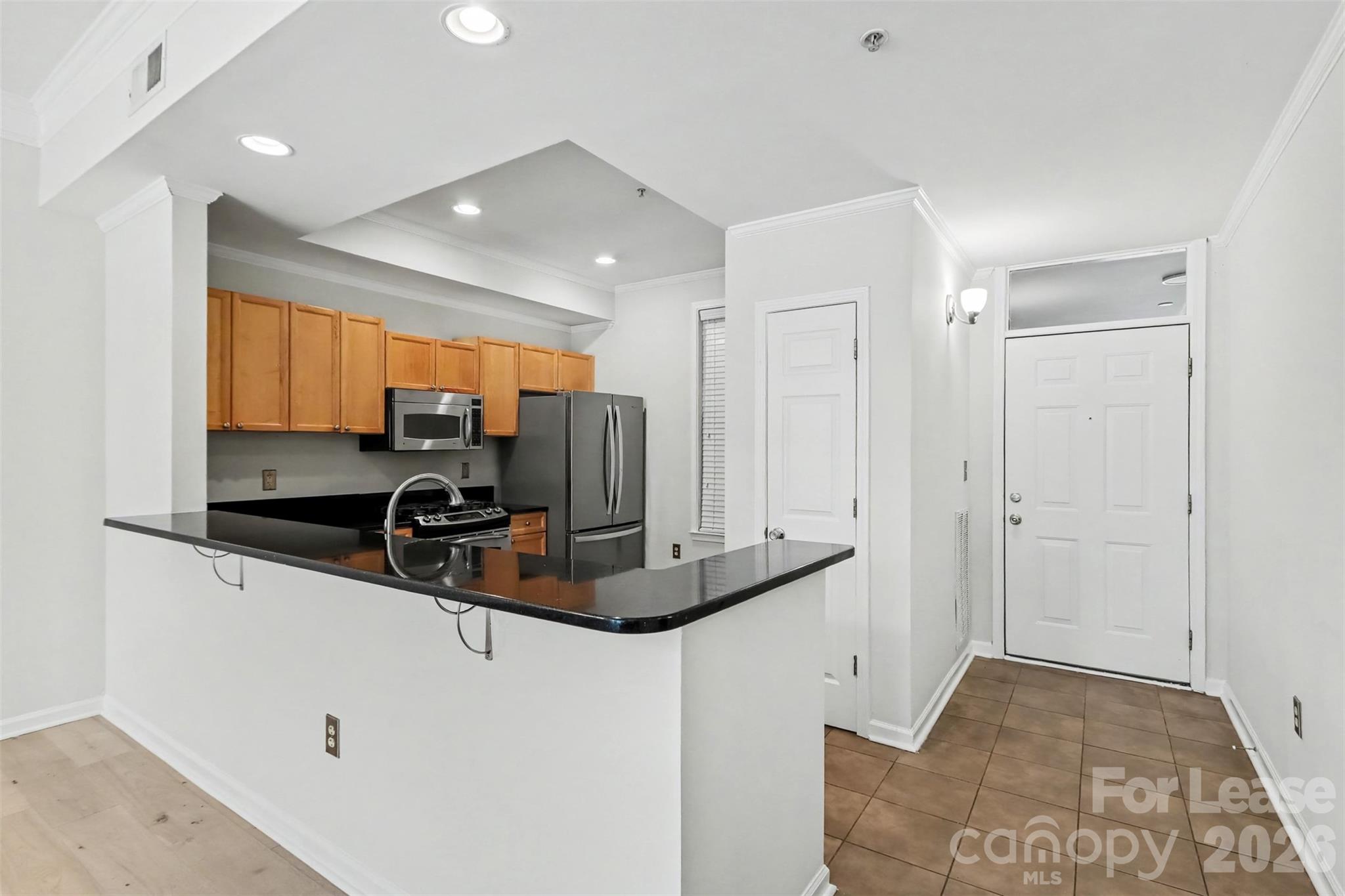 405 W 7th Street 510 Property Photo 7