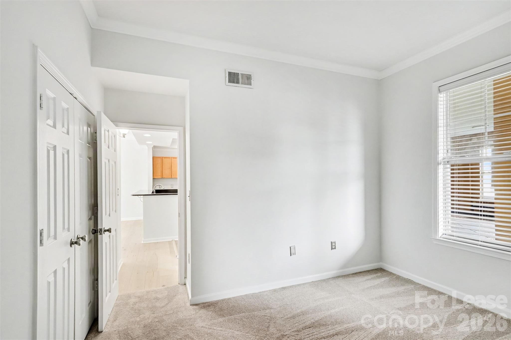 405 W 7th Street 510 Property Photo 14