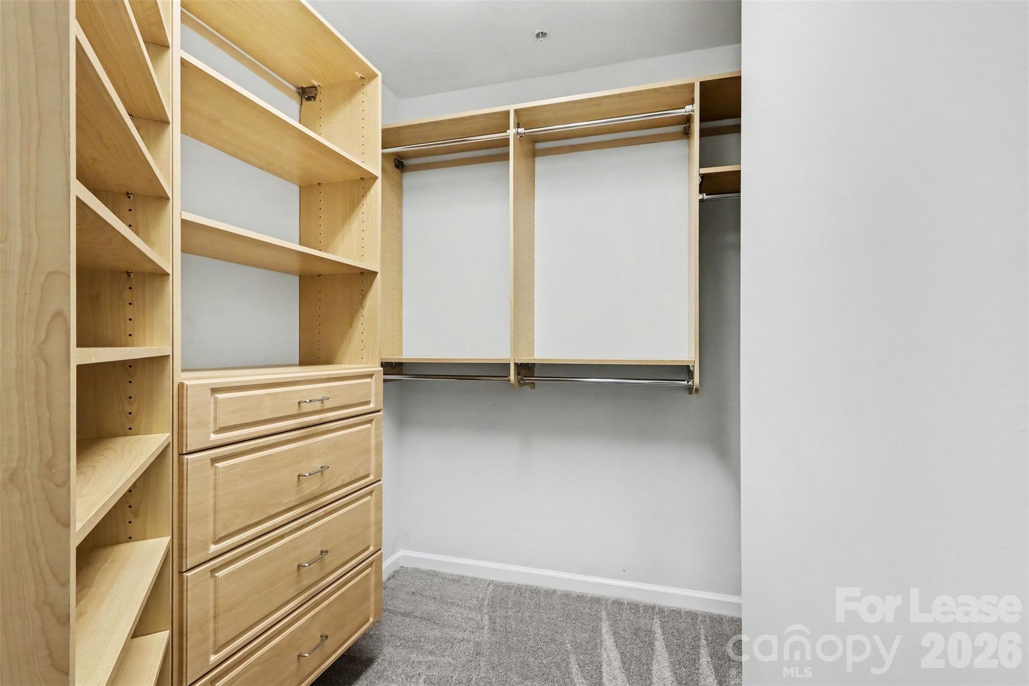 405 W 7th Street 510 Property Photo 16