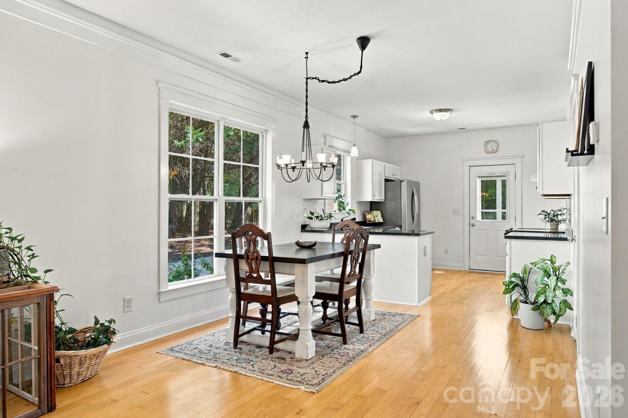 8214 Ballymore Court Property Photo 7