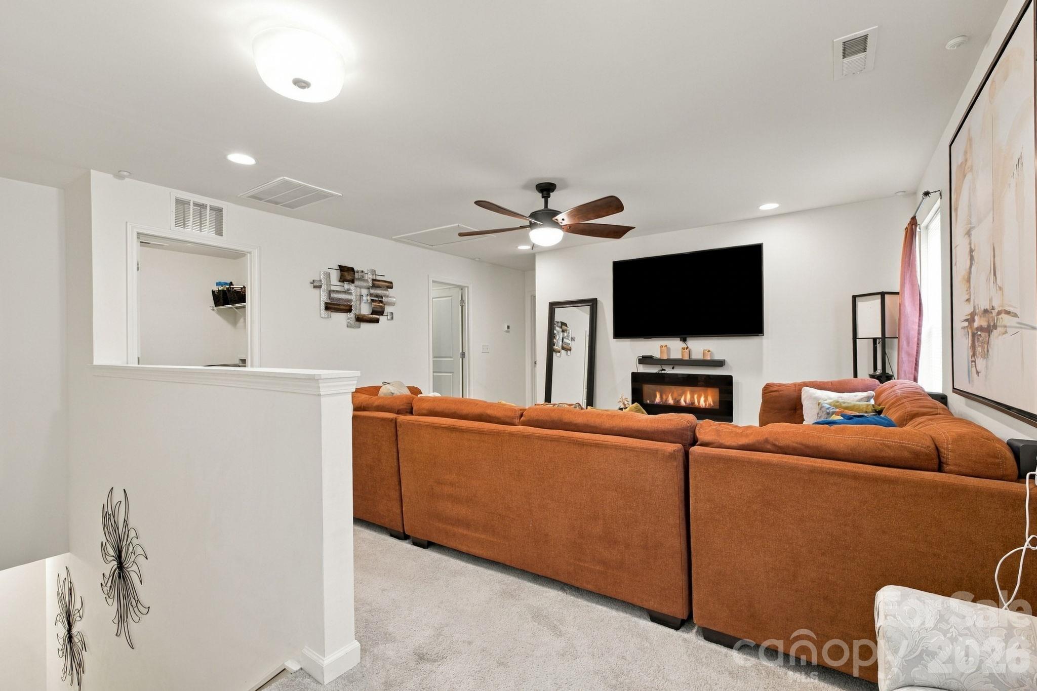 14301 Whistling Teal Drive Property Photo 19