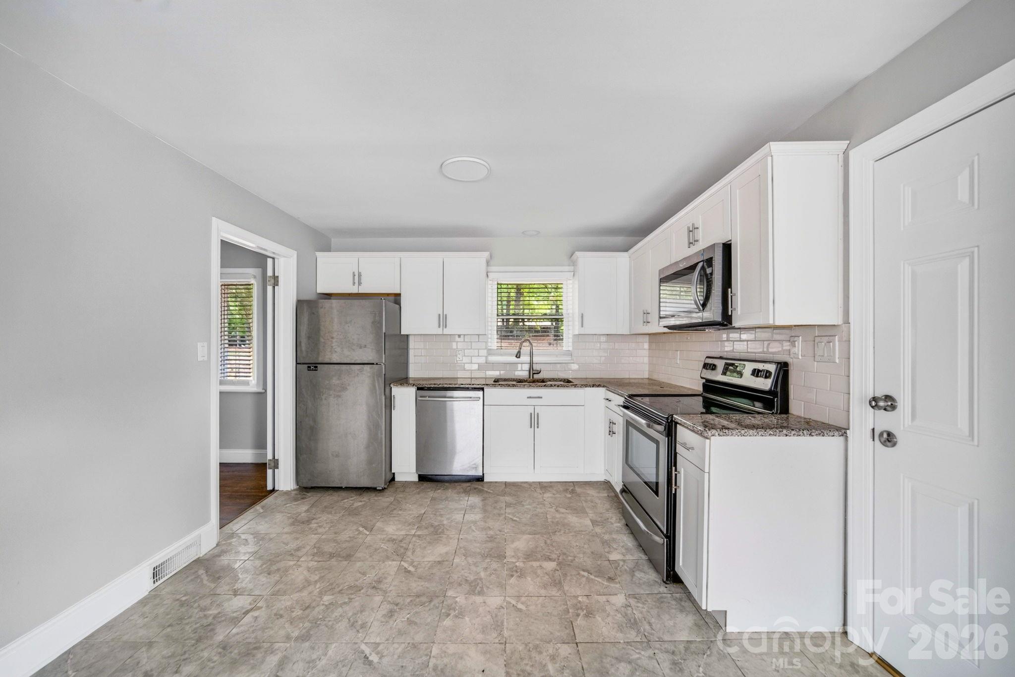 706 Brian Circle Property Photo 10