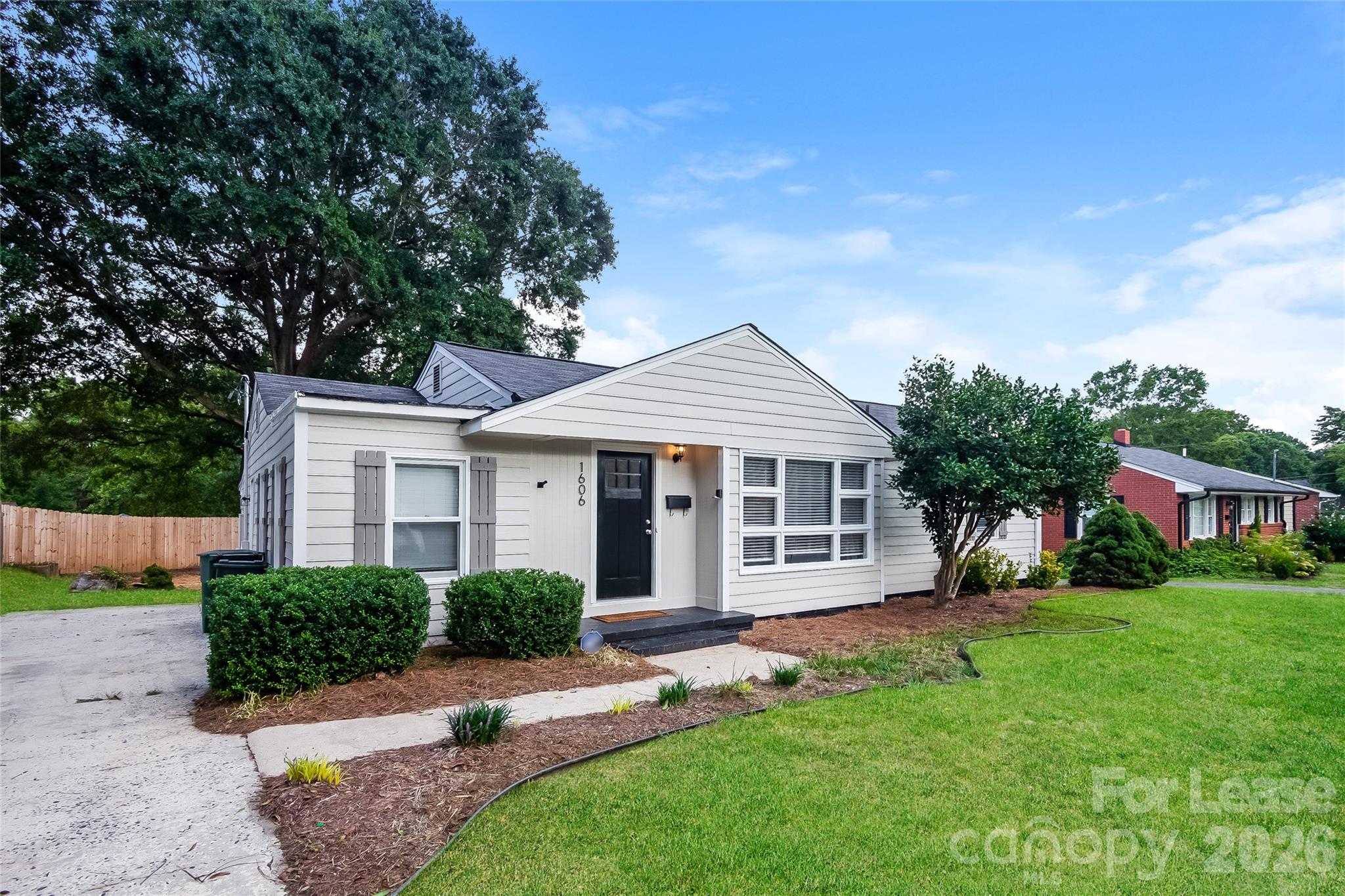 1606 Belmar Drive Property Photo 1