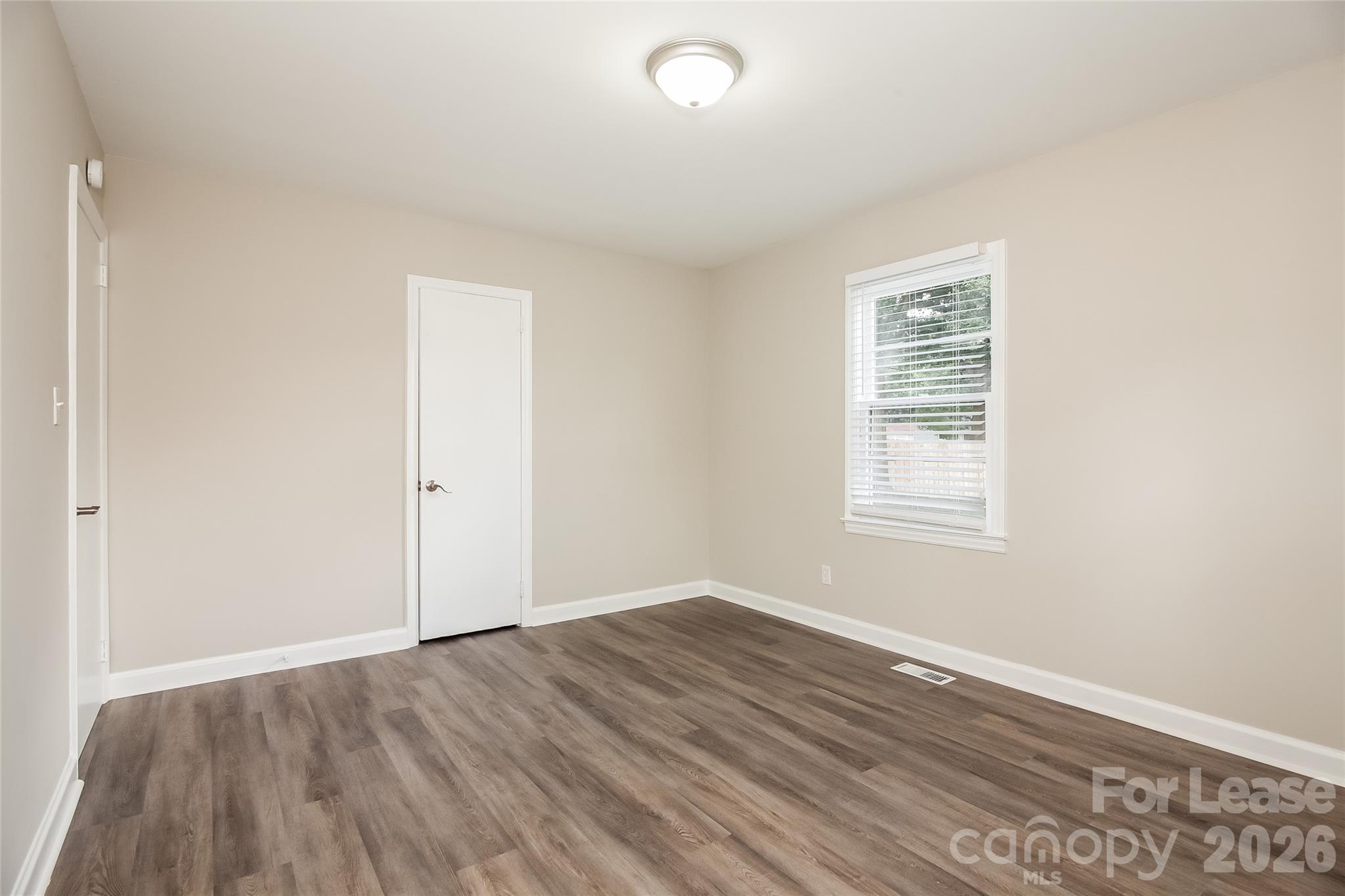 1606 Belmar Drive Property Photo 8