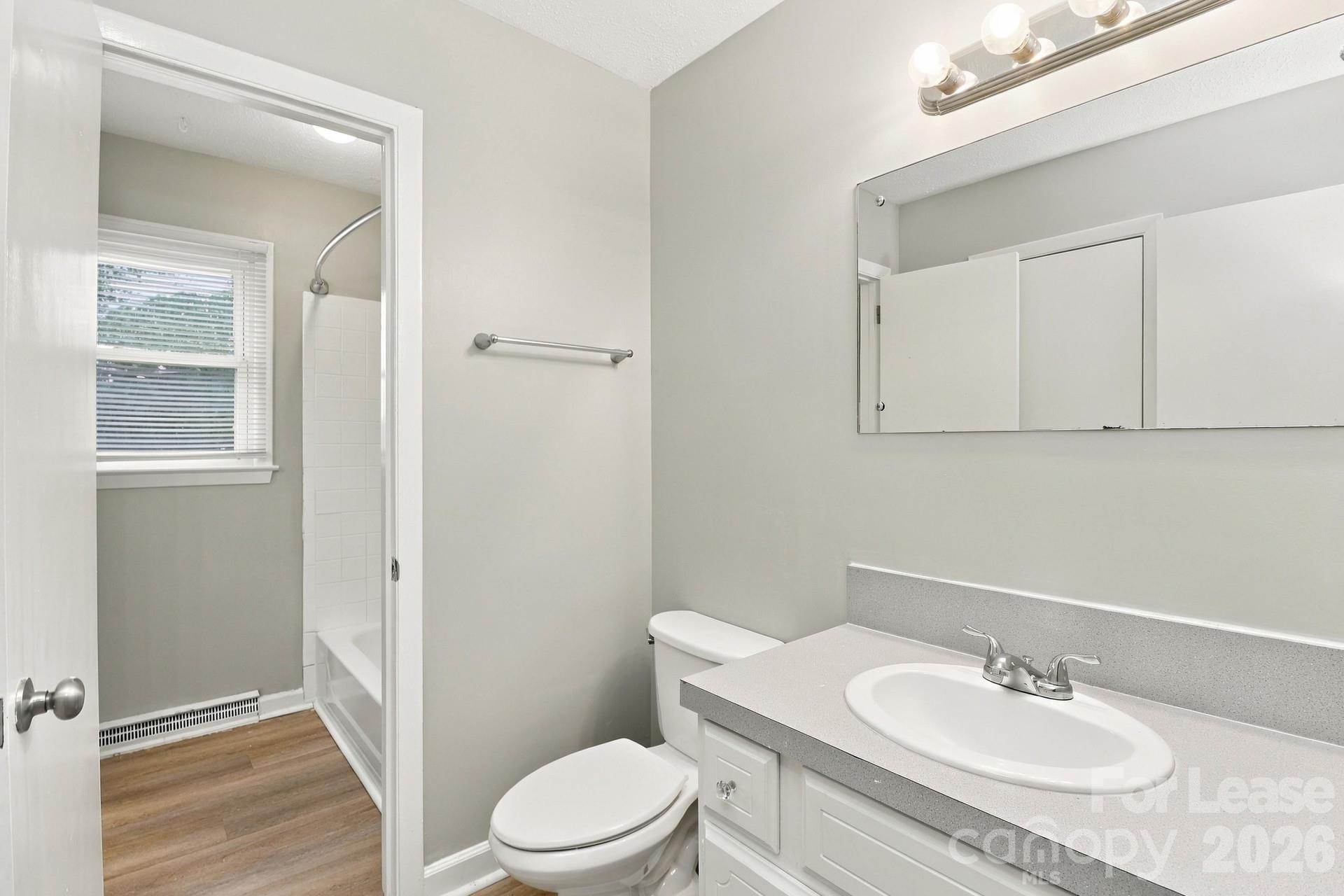 221 Tanglewood Drive Property Photo 8