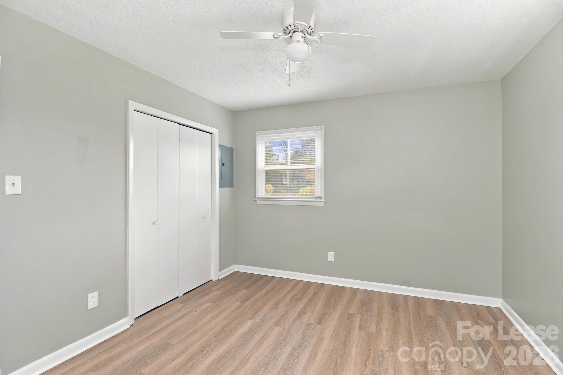221 Tanglewood Drive Property Photo 14