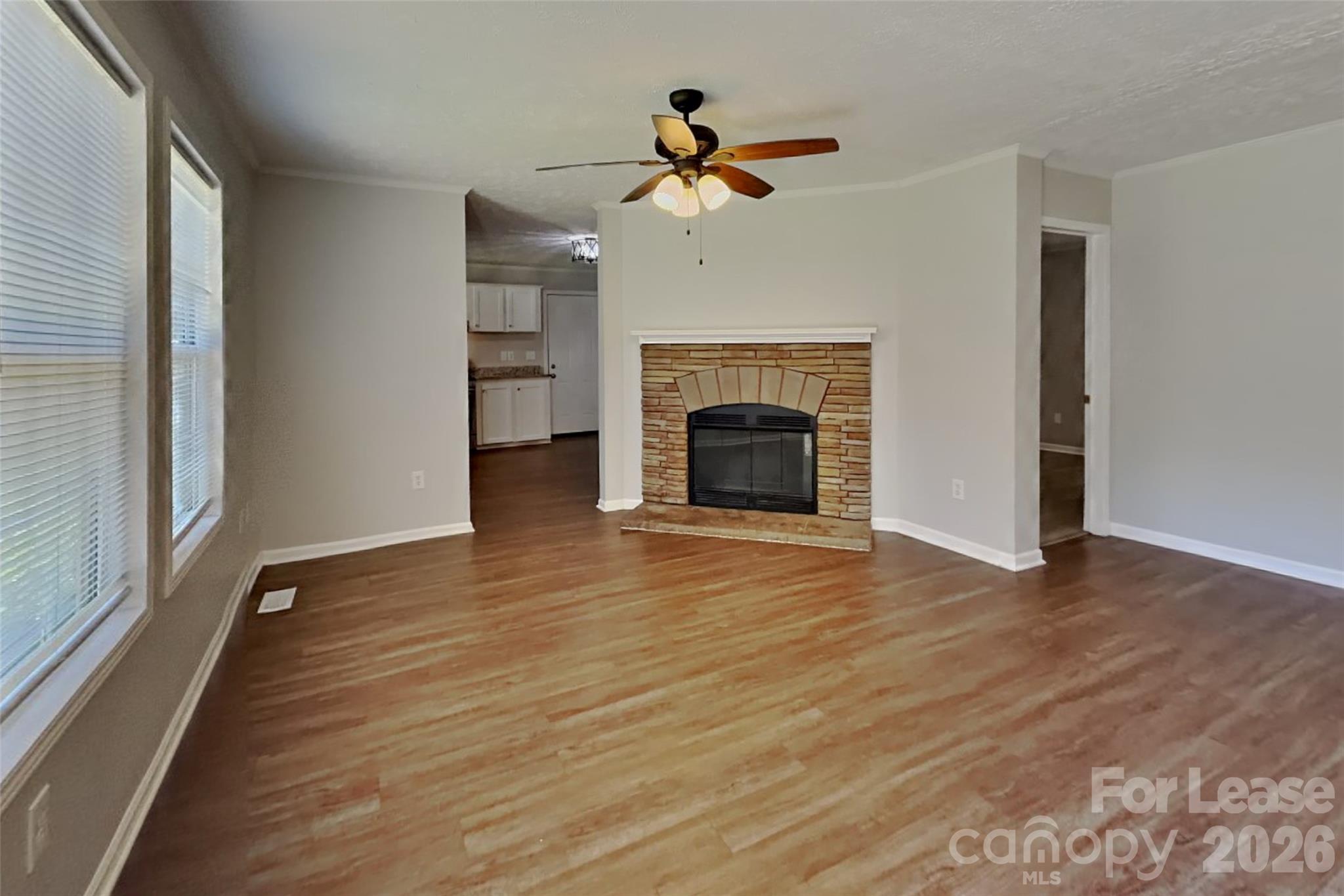 2208 Shalimar Drive Property Photo 4