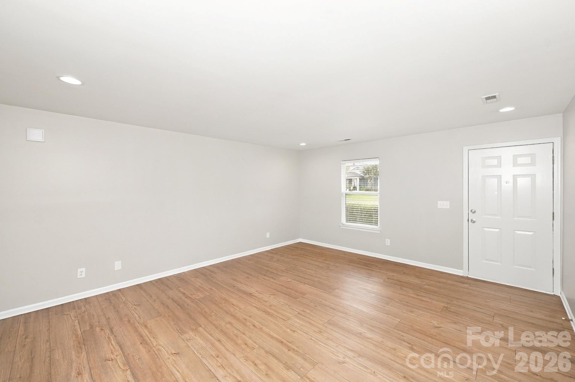 118 Brantley Place Drive Property Photo 4