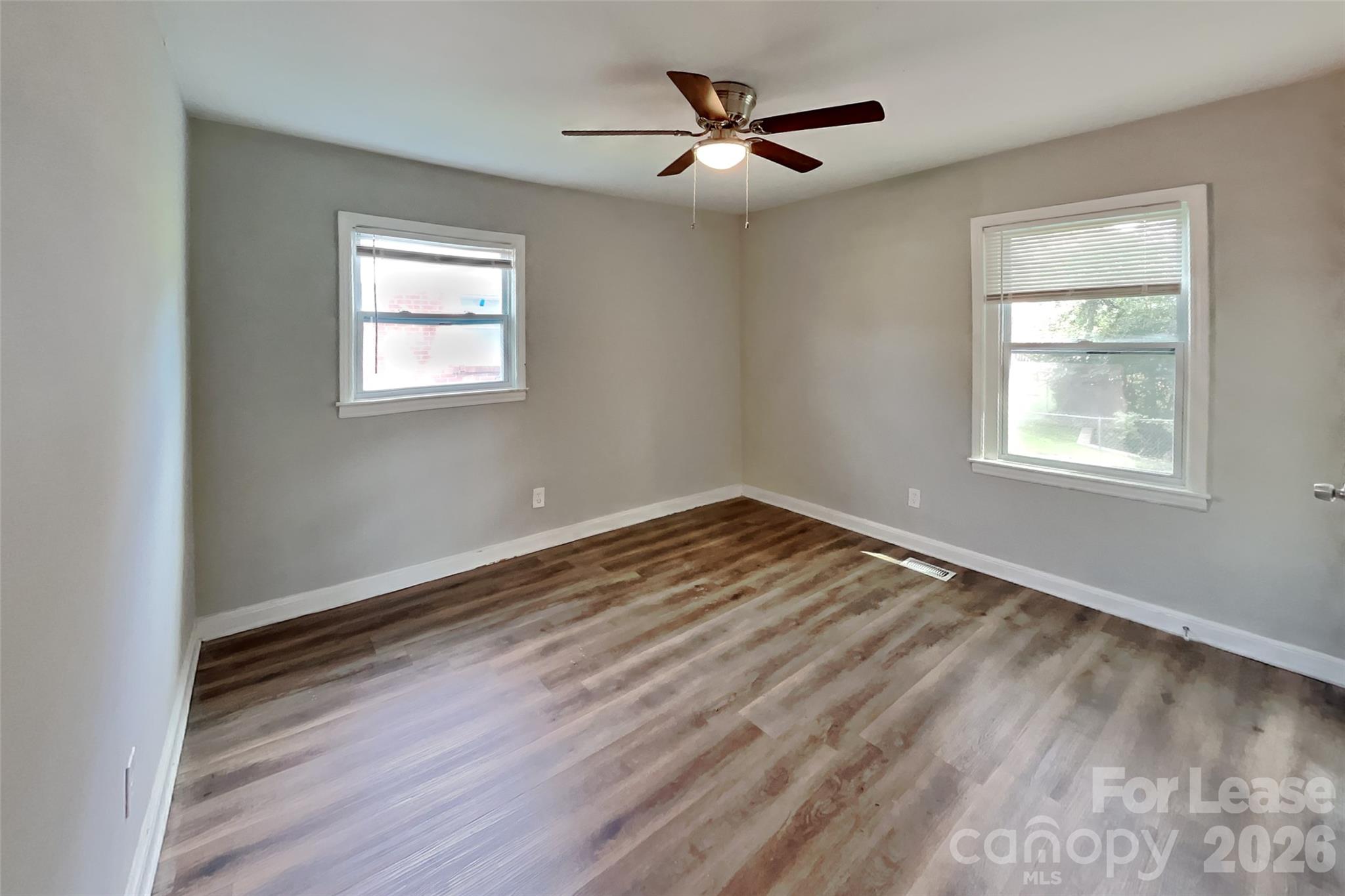 505 Sinclair Street Property Photo 10
