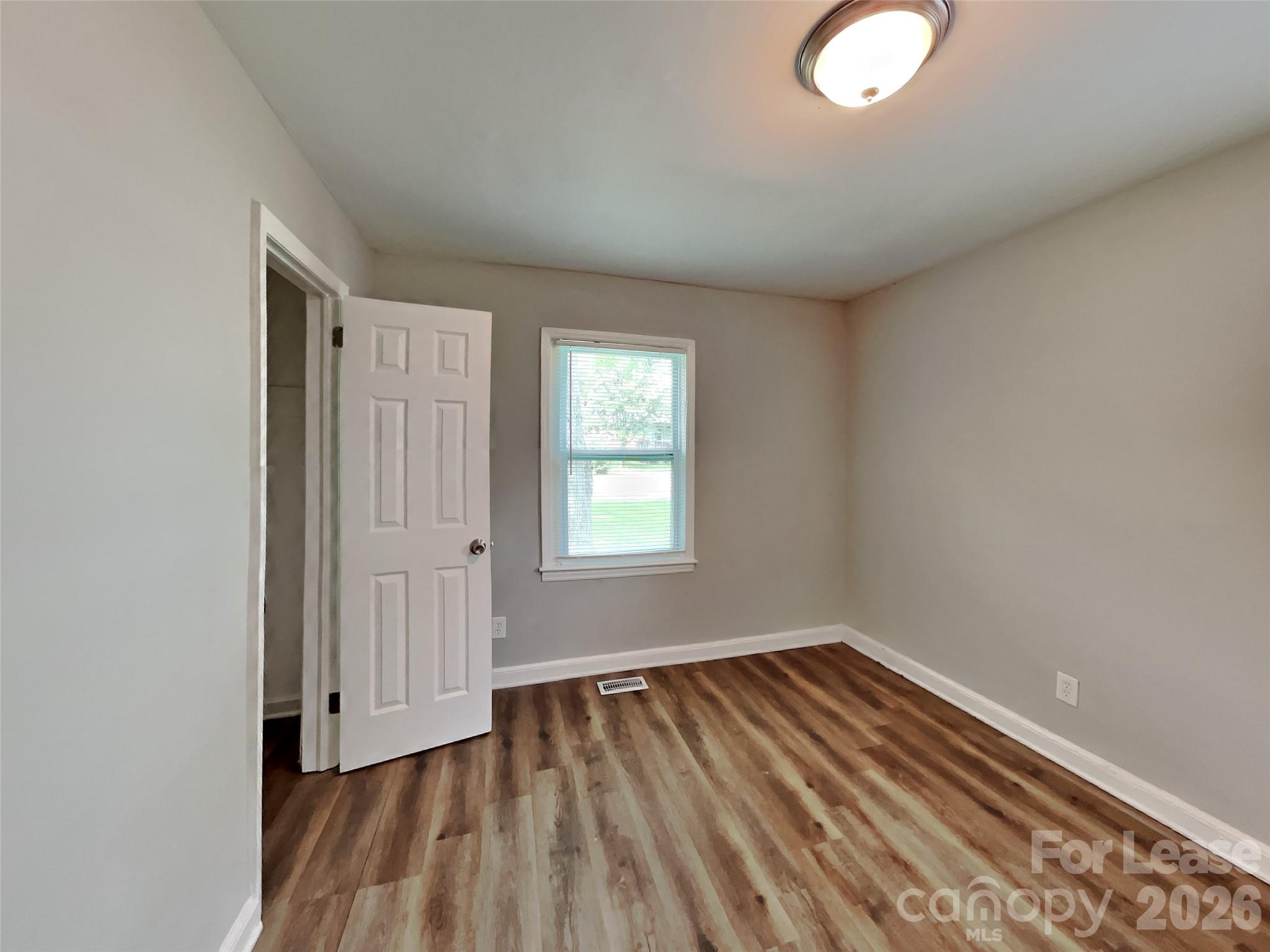 505 Sinclair Street Property Photo 12