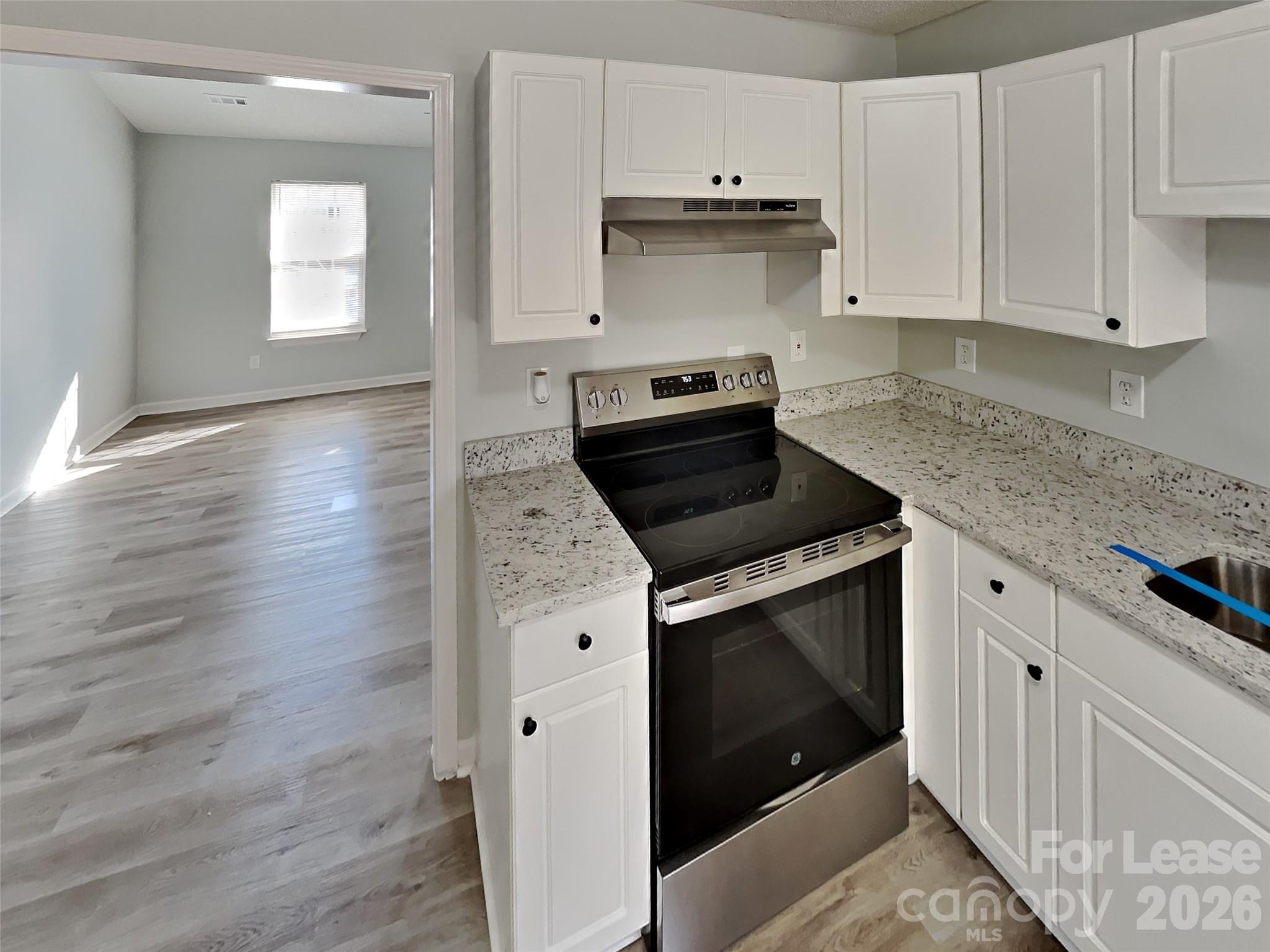 5419 Howard Street Property Photo 5
