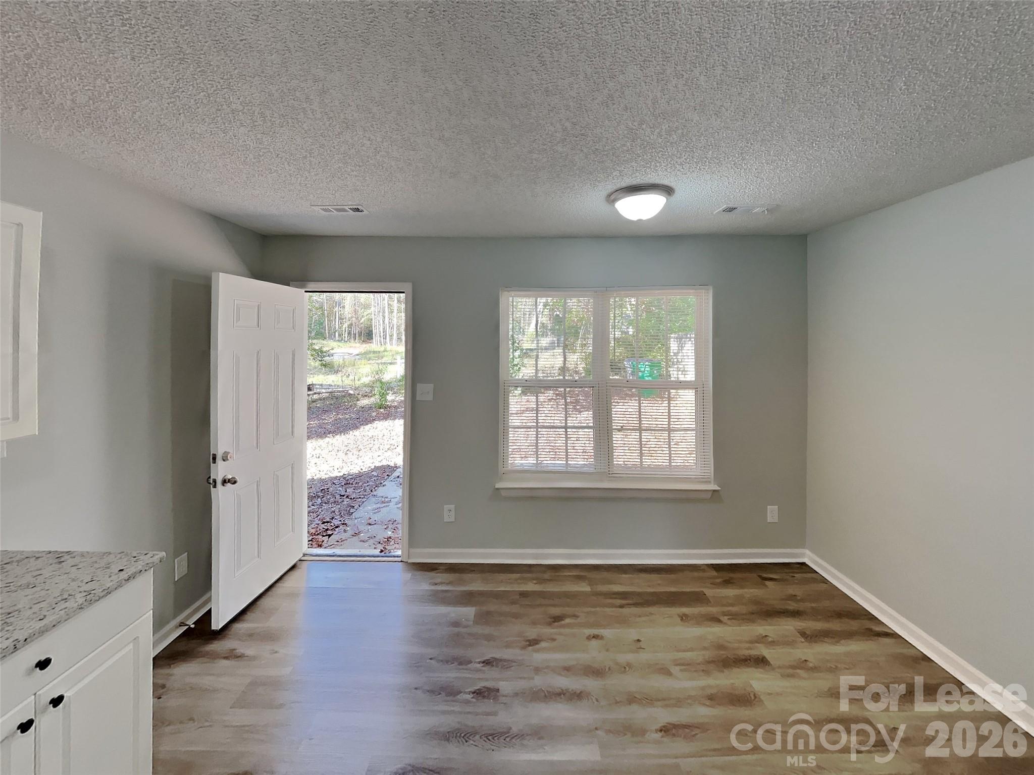 5419 Howard Street Property Photo 7