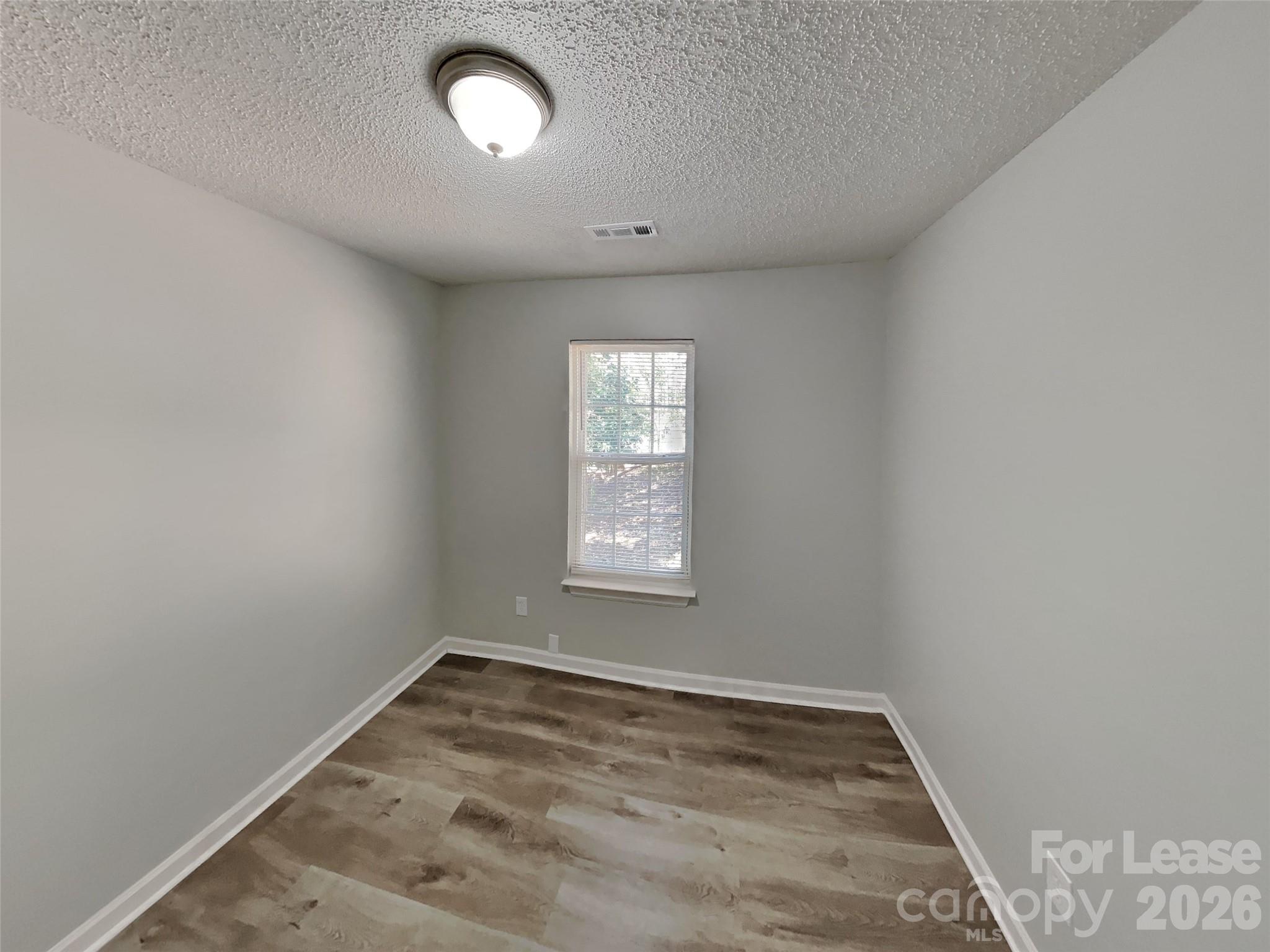 5419 Howard Street Property Photo 10