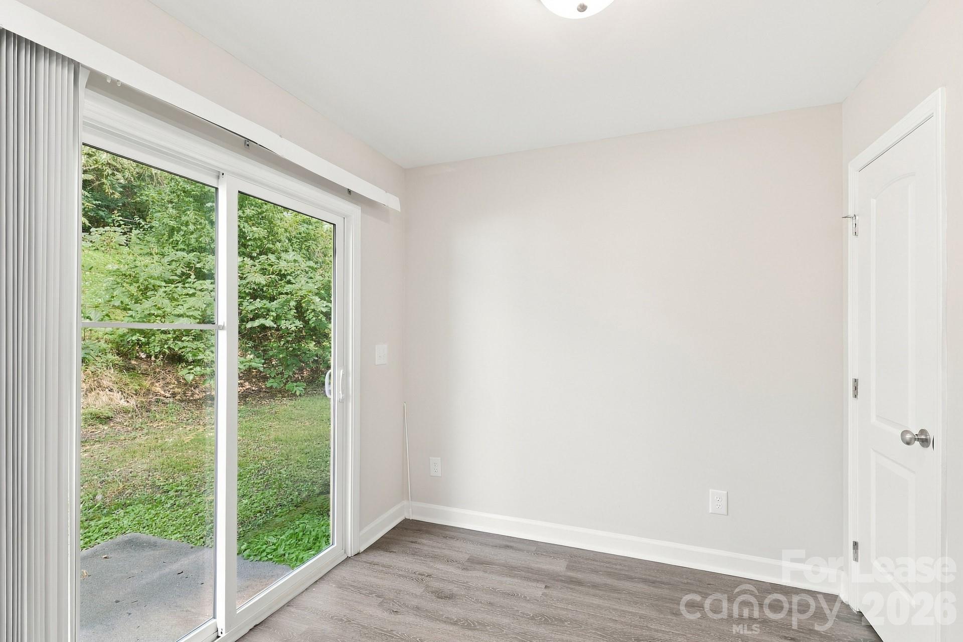 336 Corban Avenue Property Photo 10