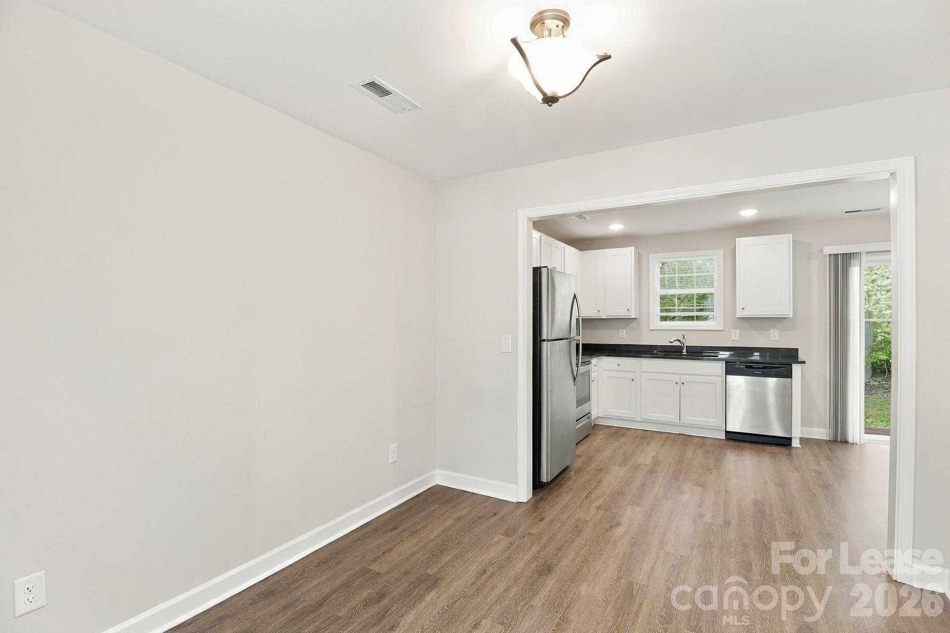 336 Corban Avenue Property Photo 11