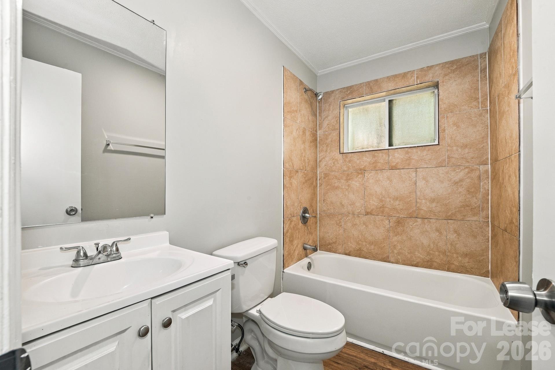 311 E Morrow Avenue Property Photo 5