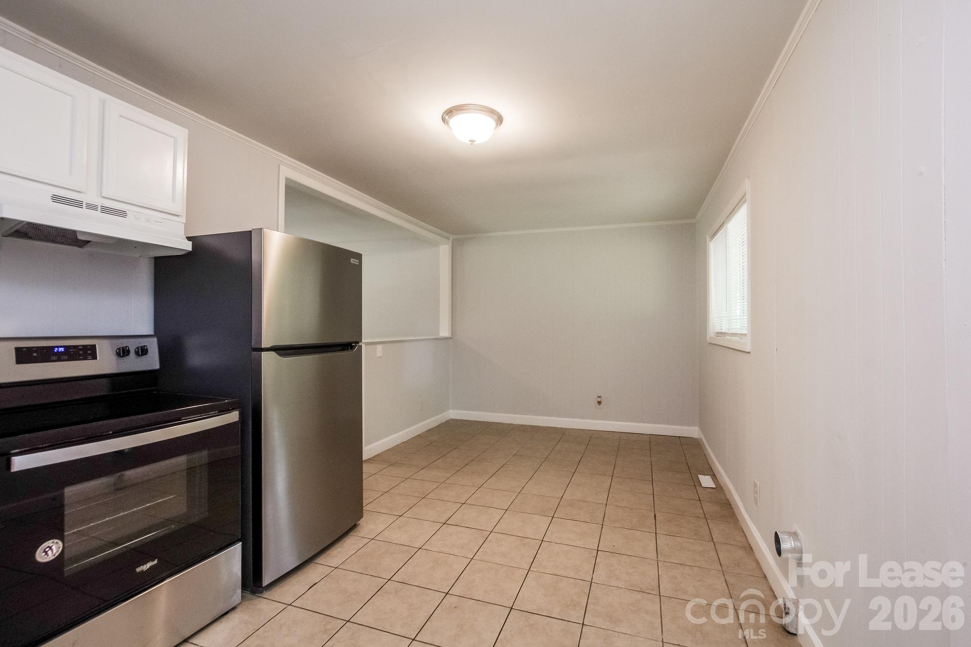 301 Edgegreen Drive Property Photo 3