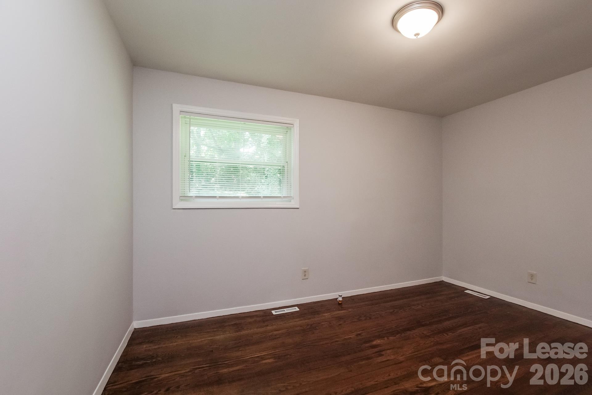 301 Edgegreen Drive Property Photo 5