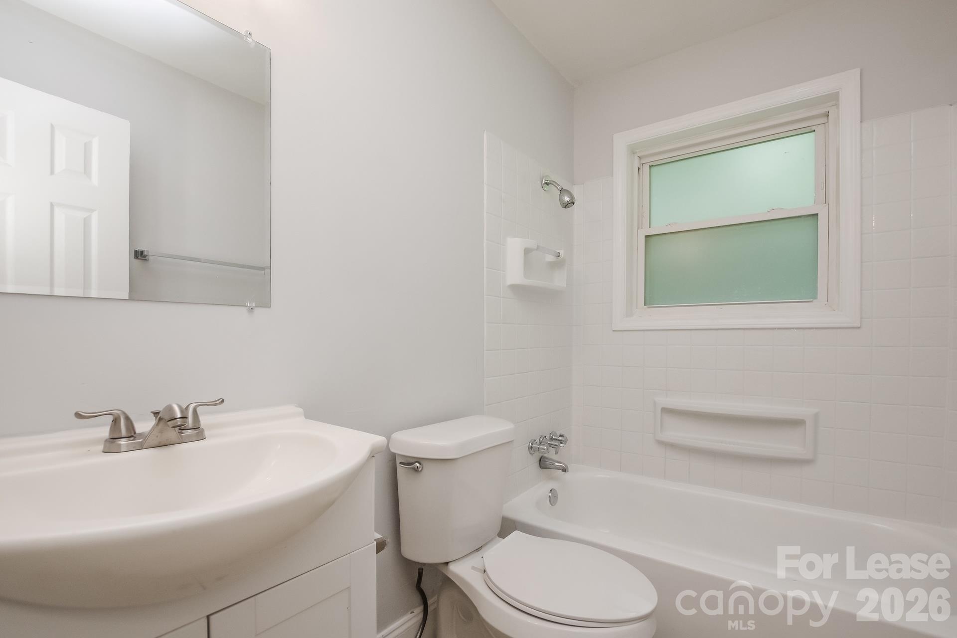 301 Edgegreen Drive Property Photo 6
