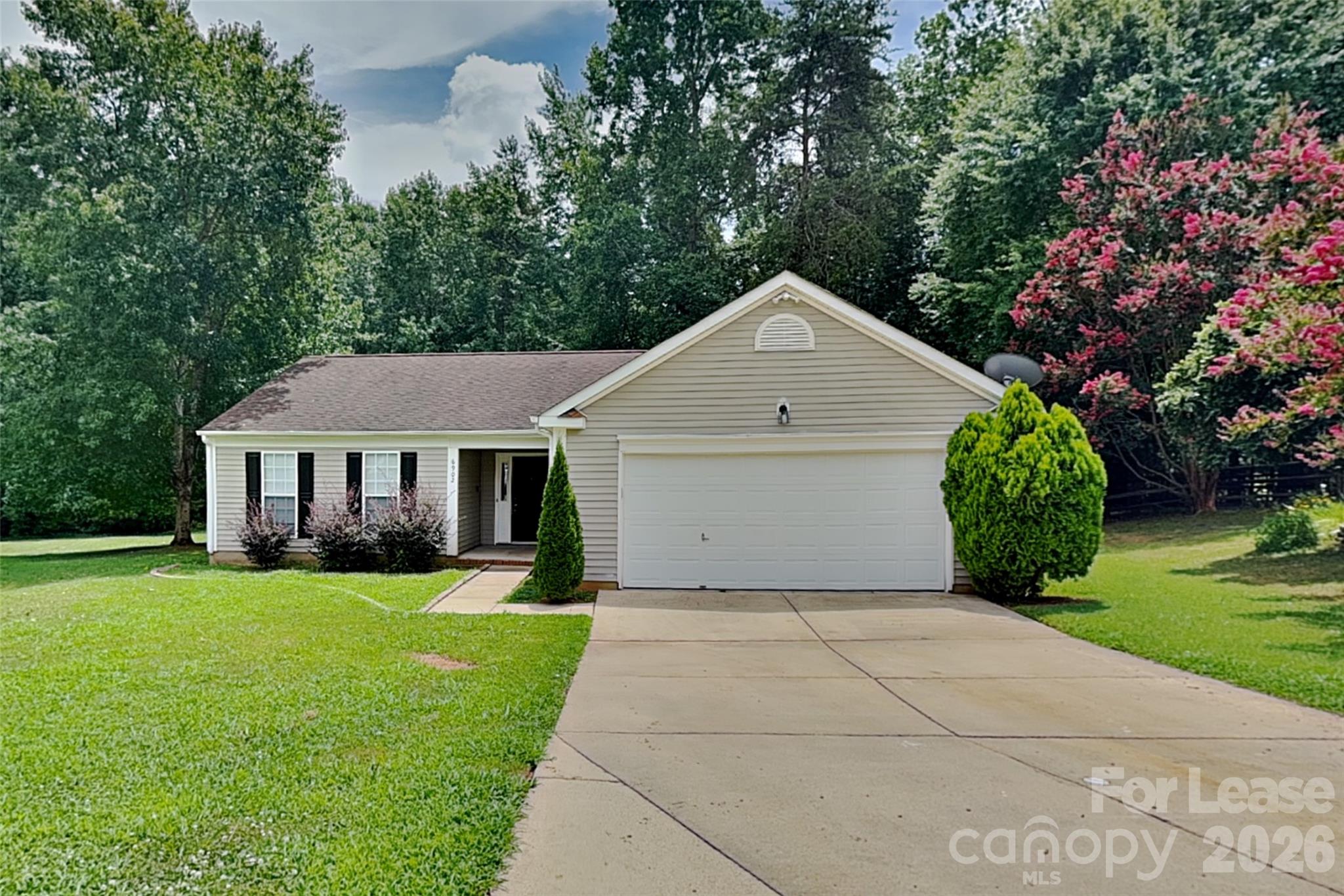 6902 Kentucky Derby Drive Property Photo 1