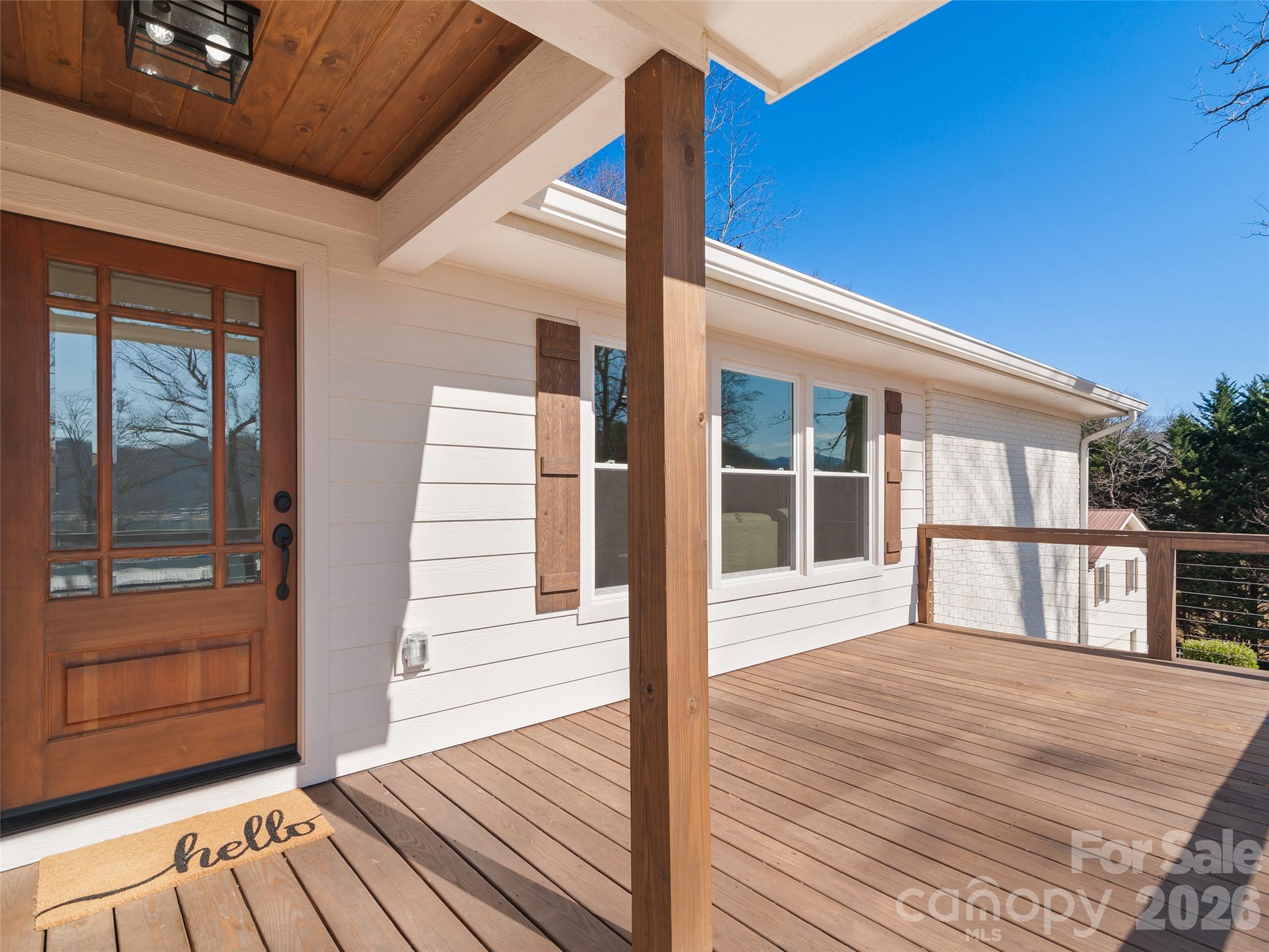 128 Cardinal Lane Property Photo 8