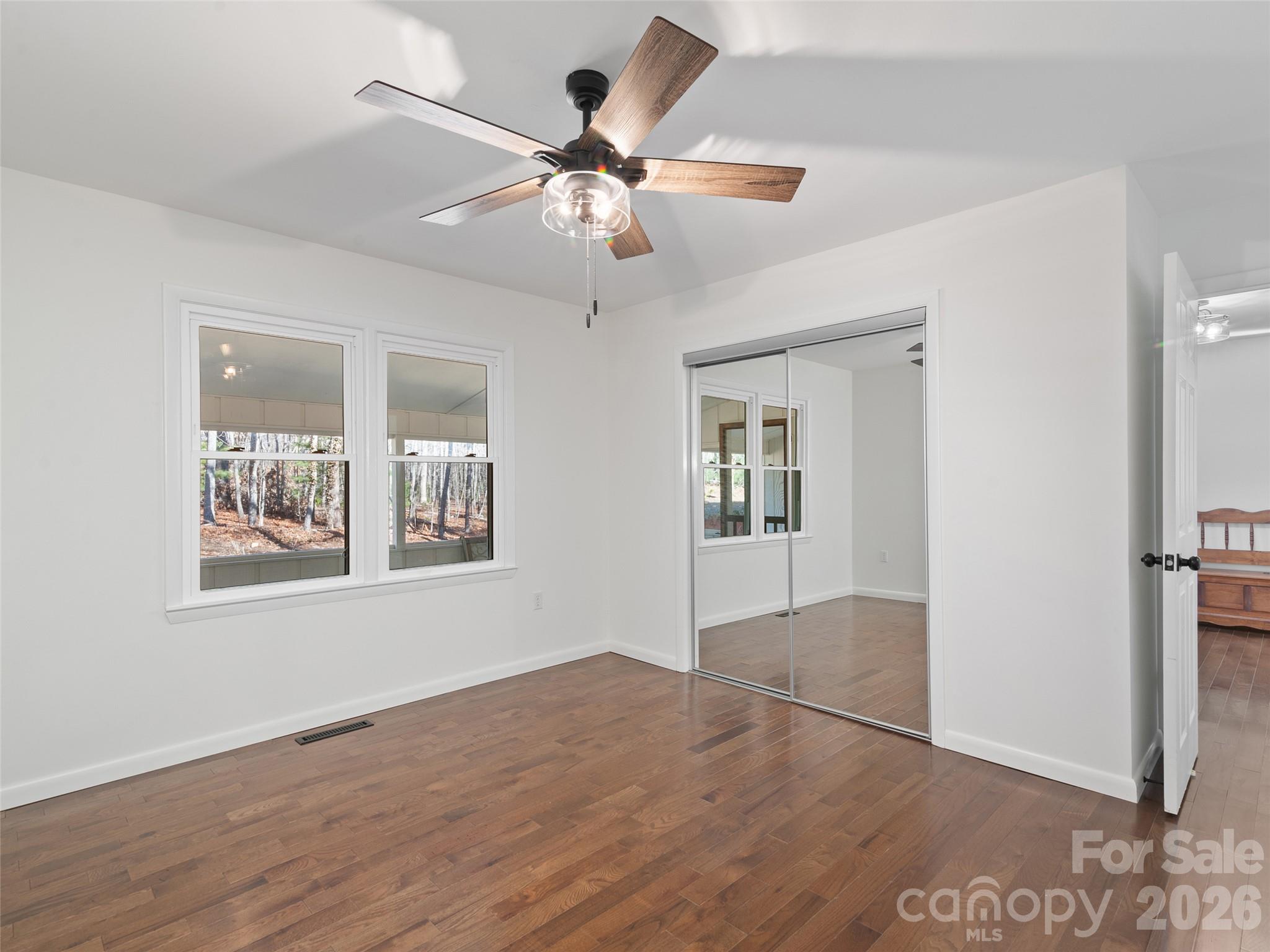 128 Cardinal Lane Property Photo 36