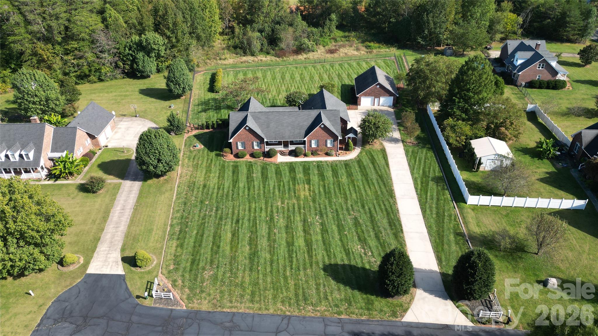120 Burr Lane Property Photo 3