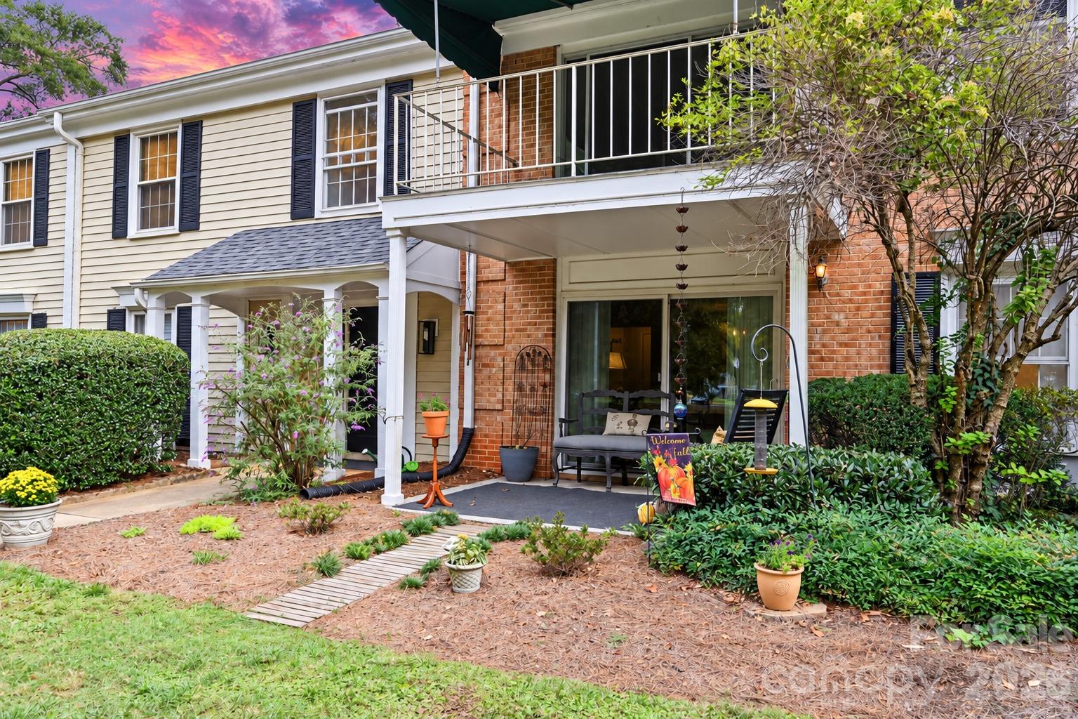 8303 Meadow Lakes Drive Property Photo 1