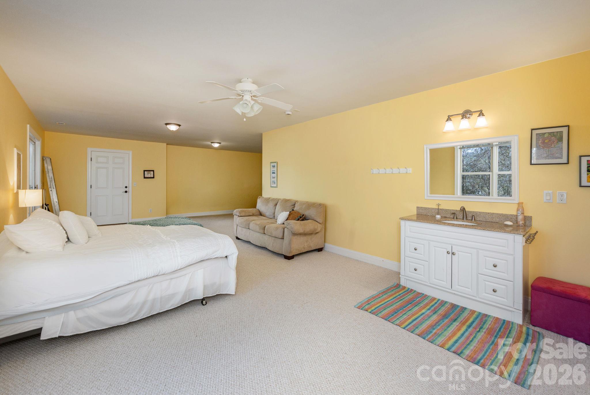 111 Cub Run Property Photo 35