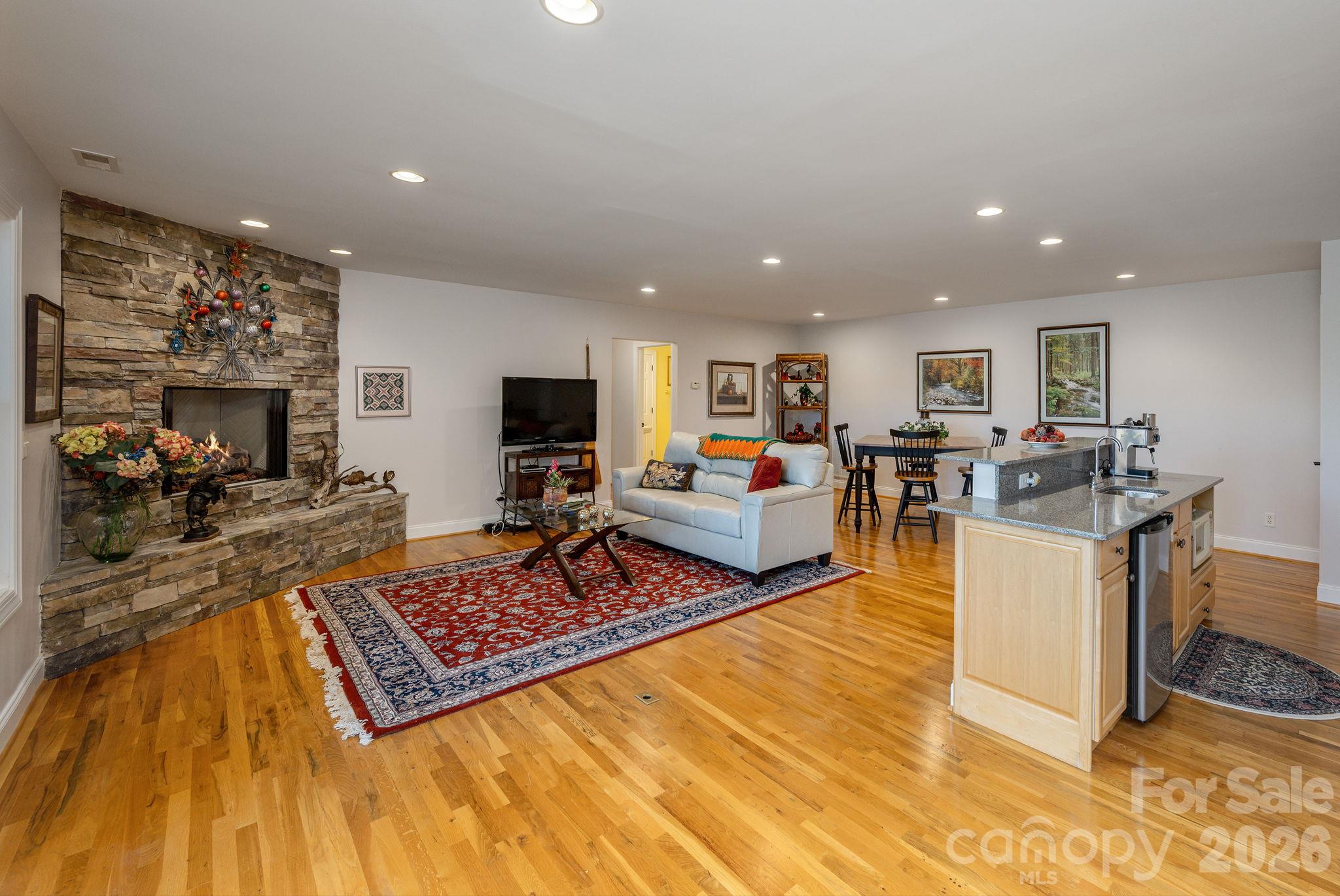 111 Cub Run Property Photo 38