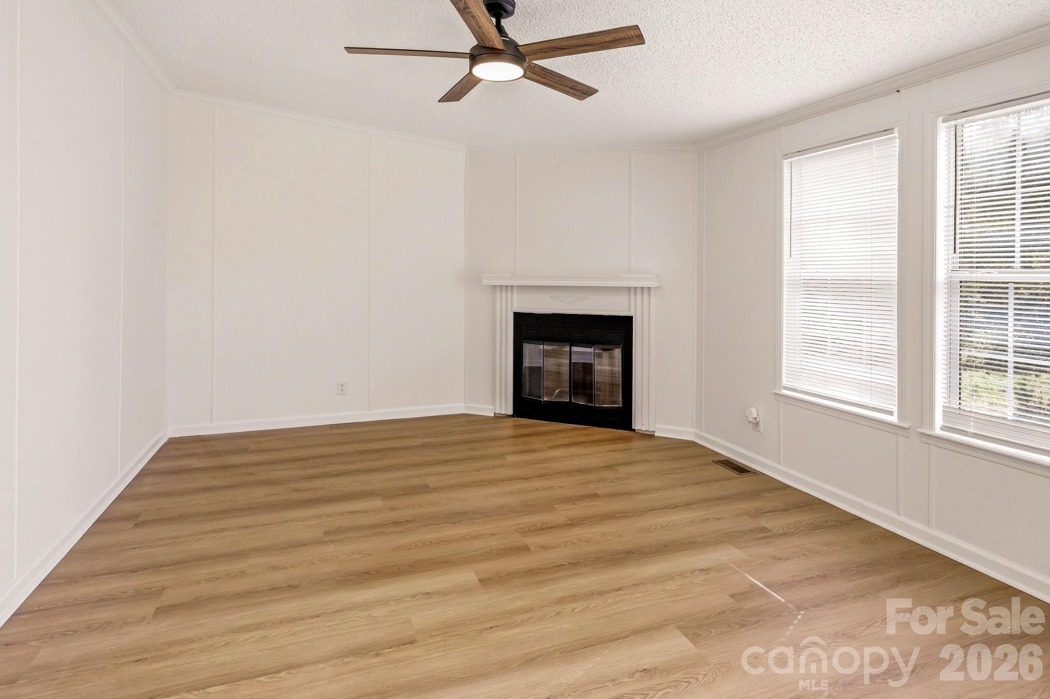 2909 Wood Road Property Photo 9