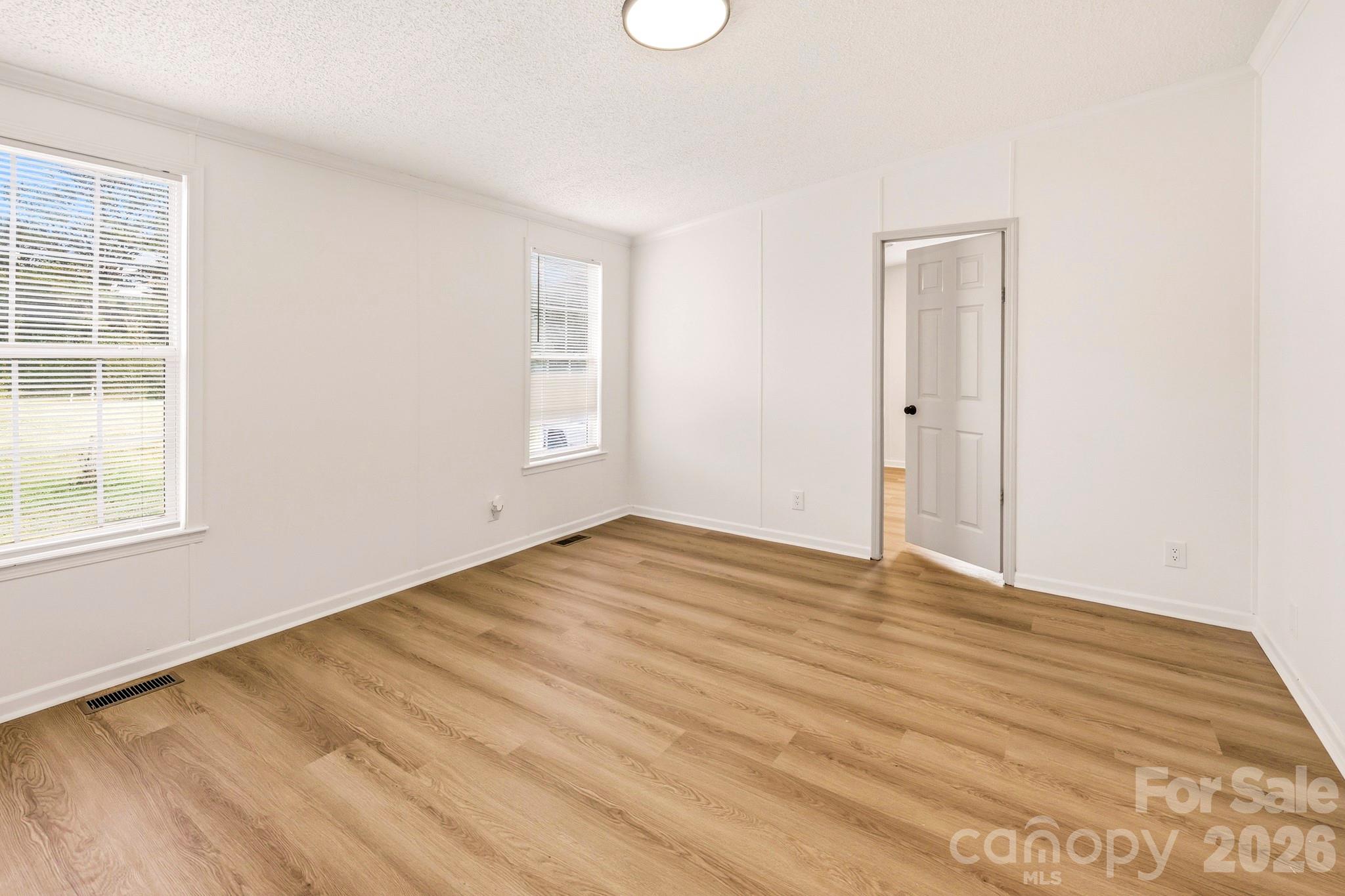2909 Wood Road Property Photo 18