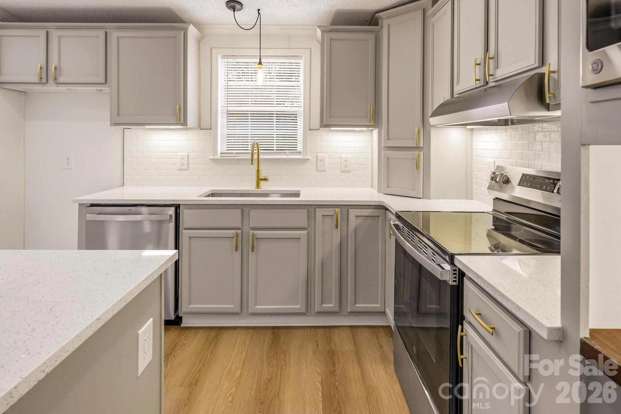 2909 Wood Road Property Photo 21