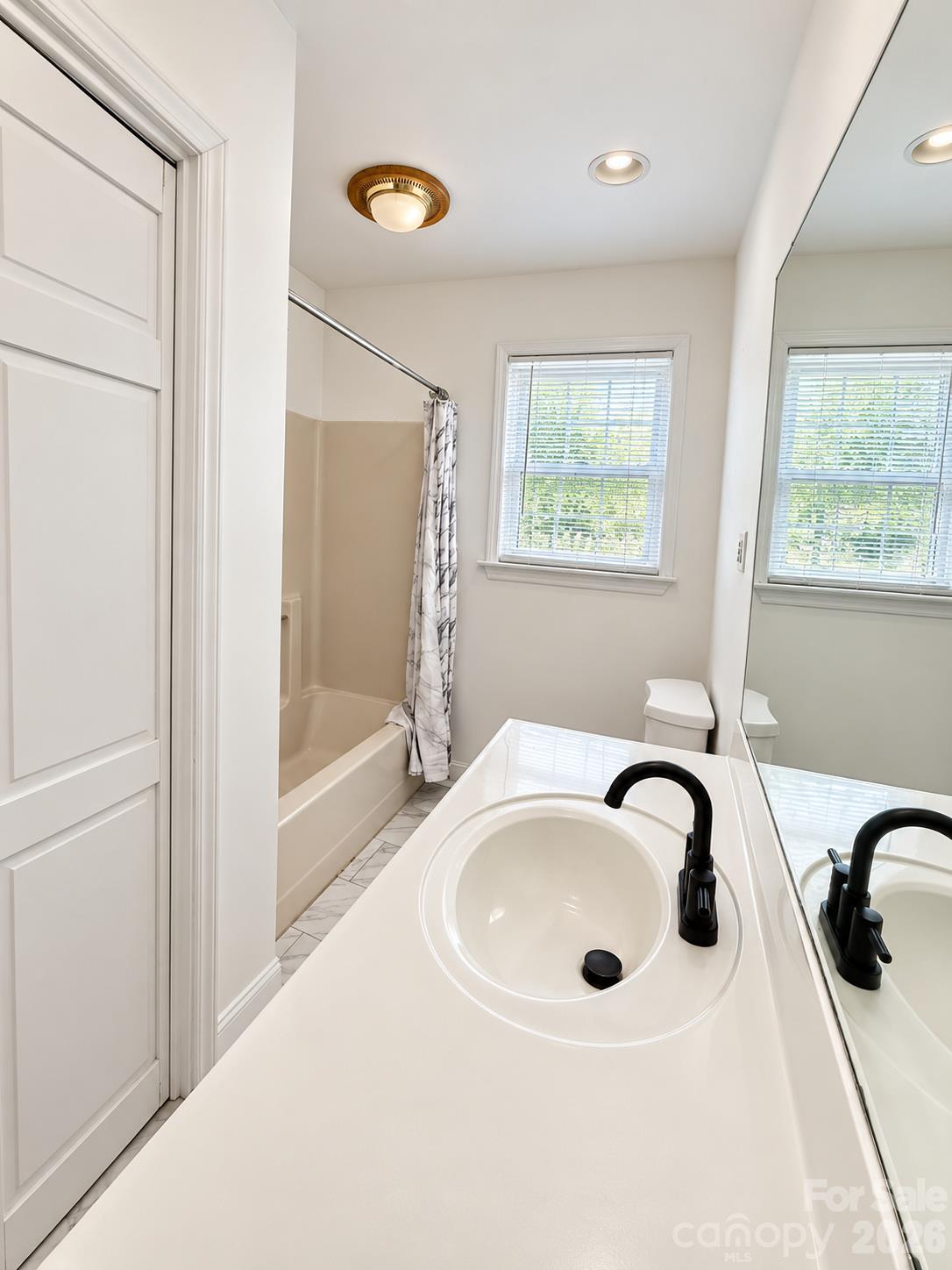 309 17th Road Property Photo 10