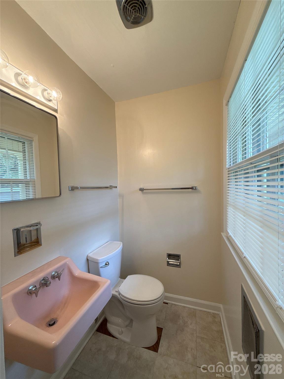 1024 Mt Kisco Drive Property Photo 11