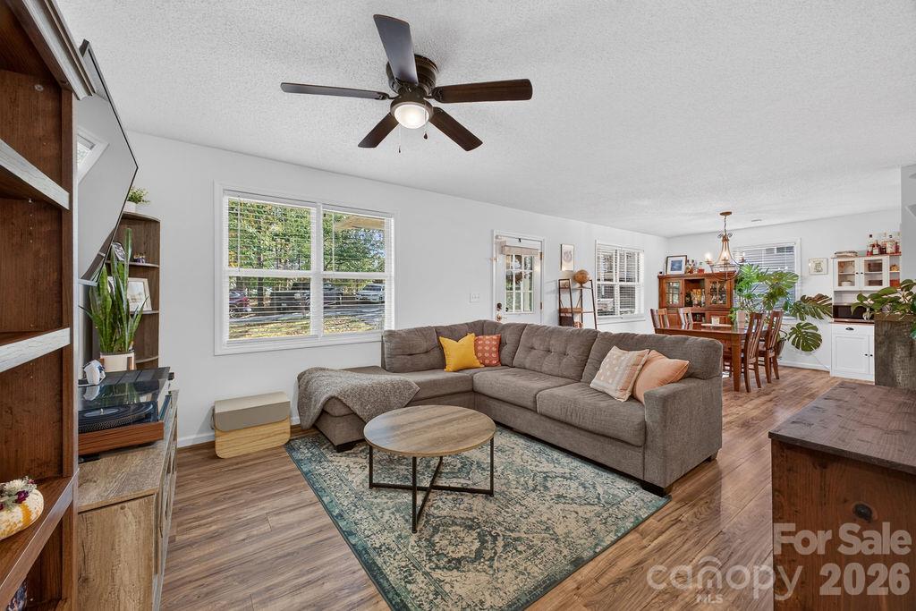20 Mctindal Circle Property Photo 8