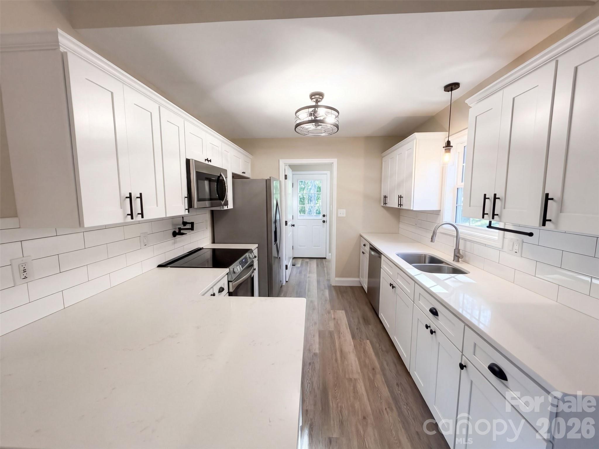 5969 Charlie Little Road Property Photo 2