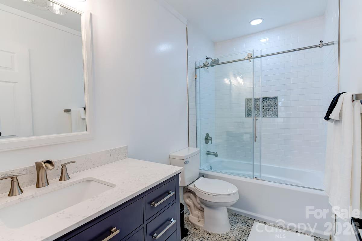 12,20,28,36 Collins Mountain Drive Property Photo 15