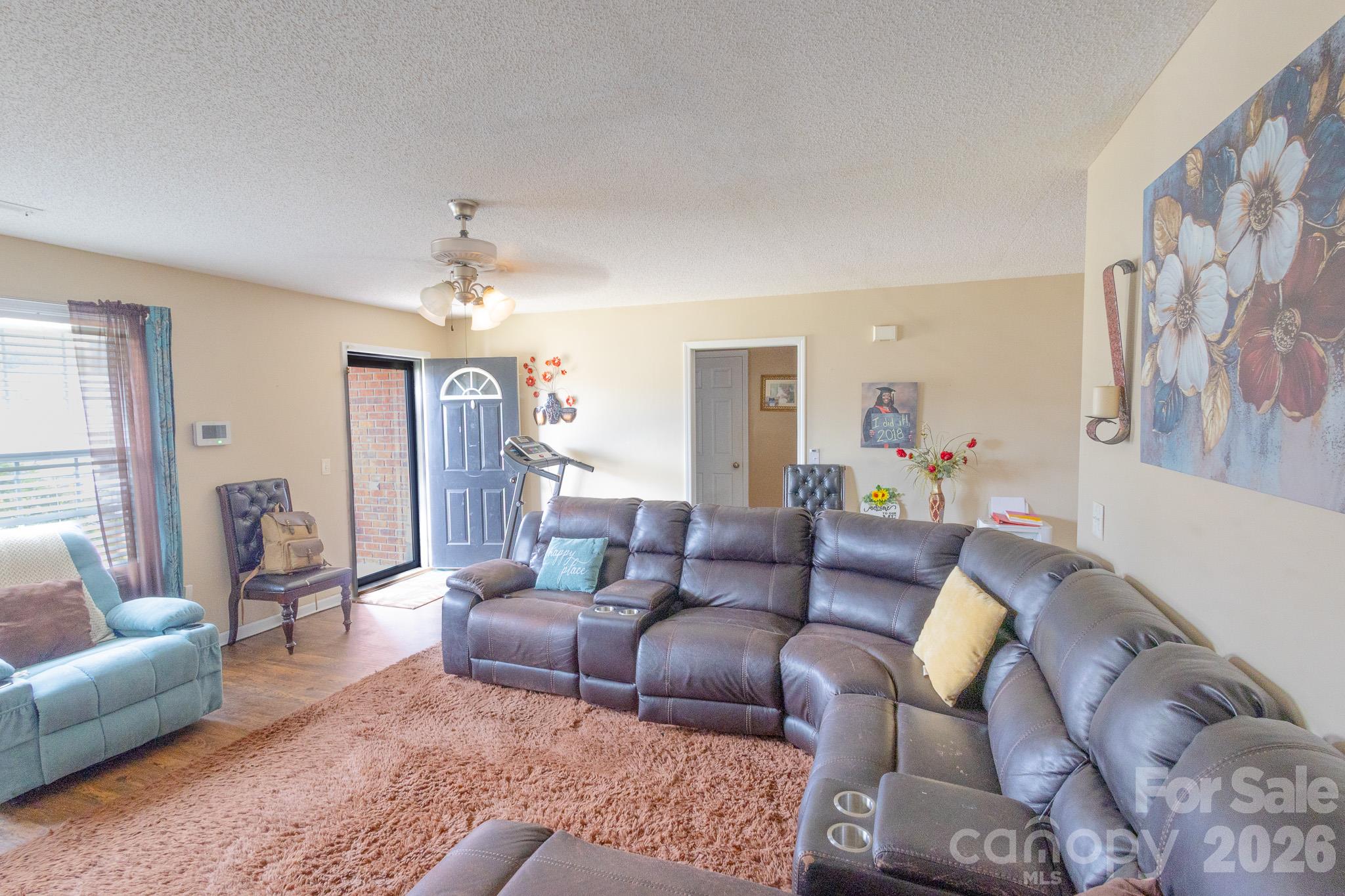 214 Andrew Drive 34 Property Photo 8