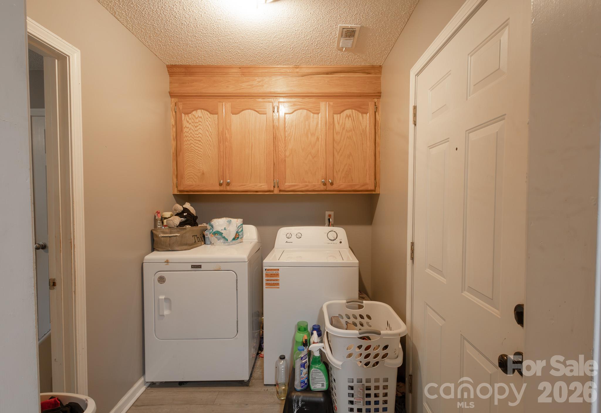 214 Andrew Drive 34 Property Photo 26
