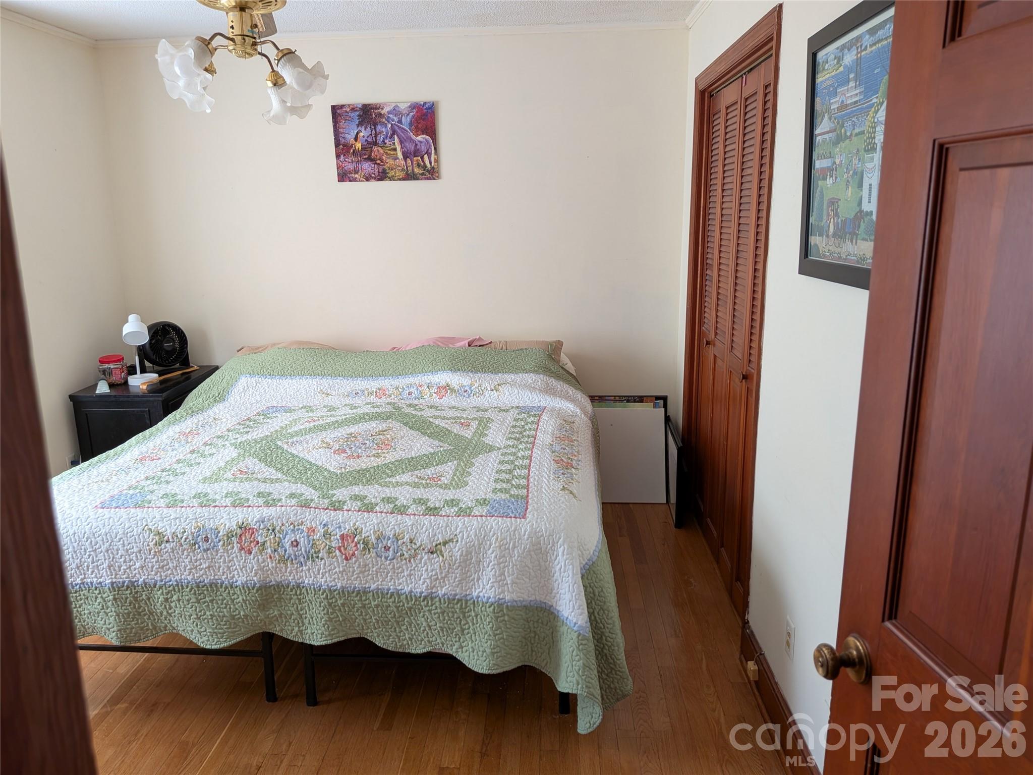 1379 Oakdale Road Property Photo 6