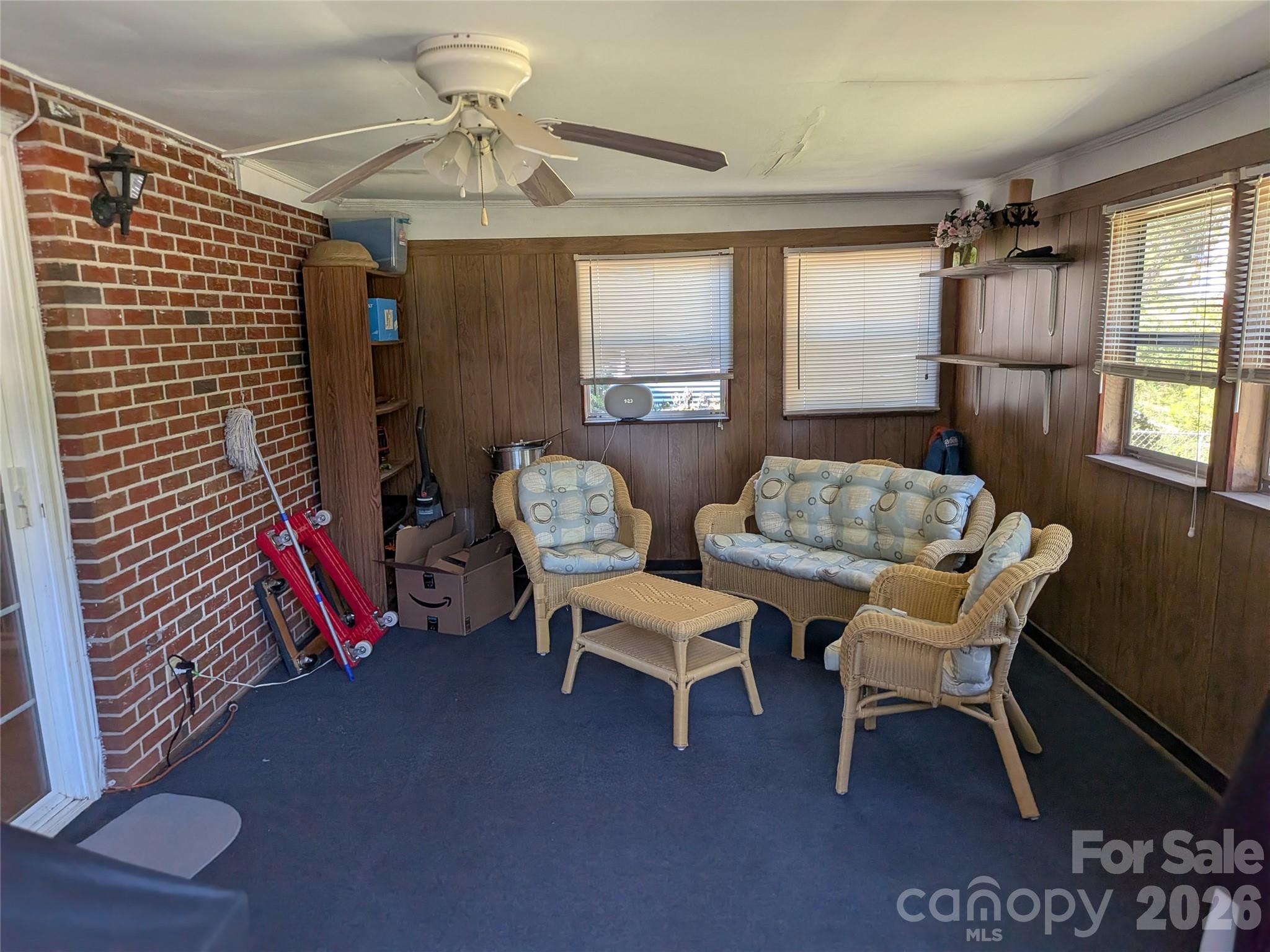 1379 Oakdale Road Property Photo 12