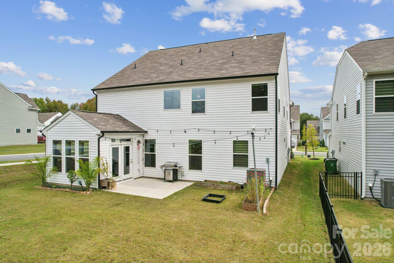 8704 Frank Grier Road Property Photo 17