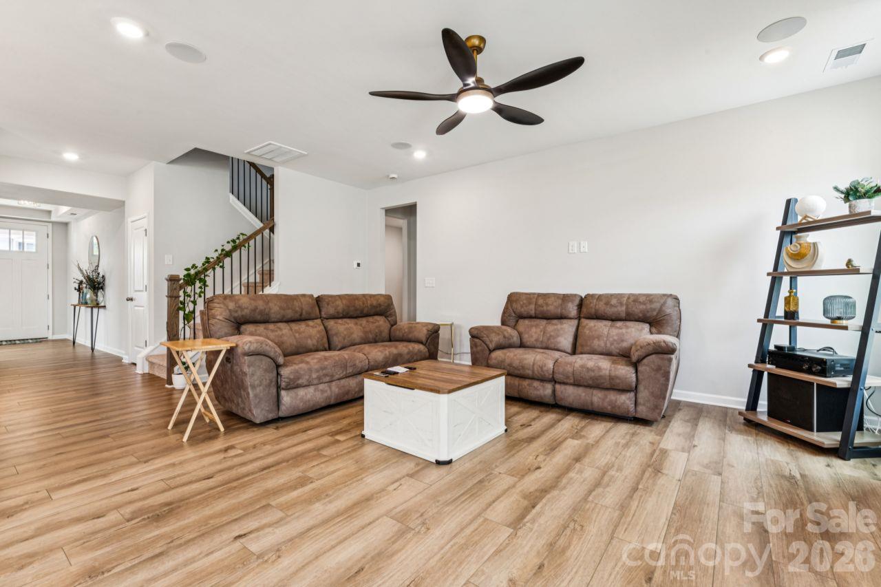 8704 Frank Grier Road Property Photo 22